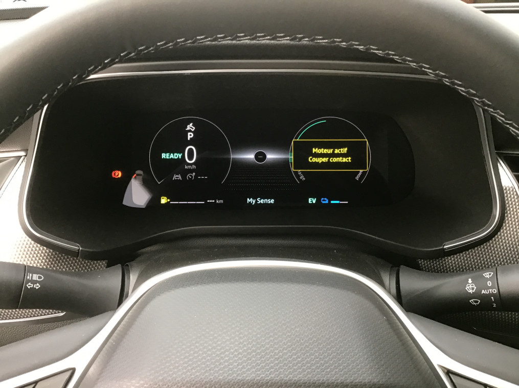 RENAULT ARKANA E-Tech full hybrid 145 GSR2 Techno
