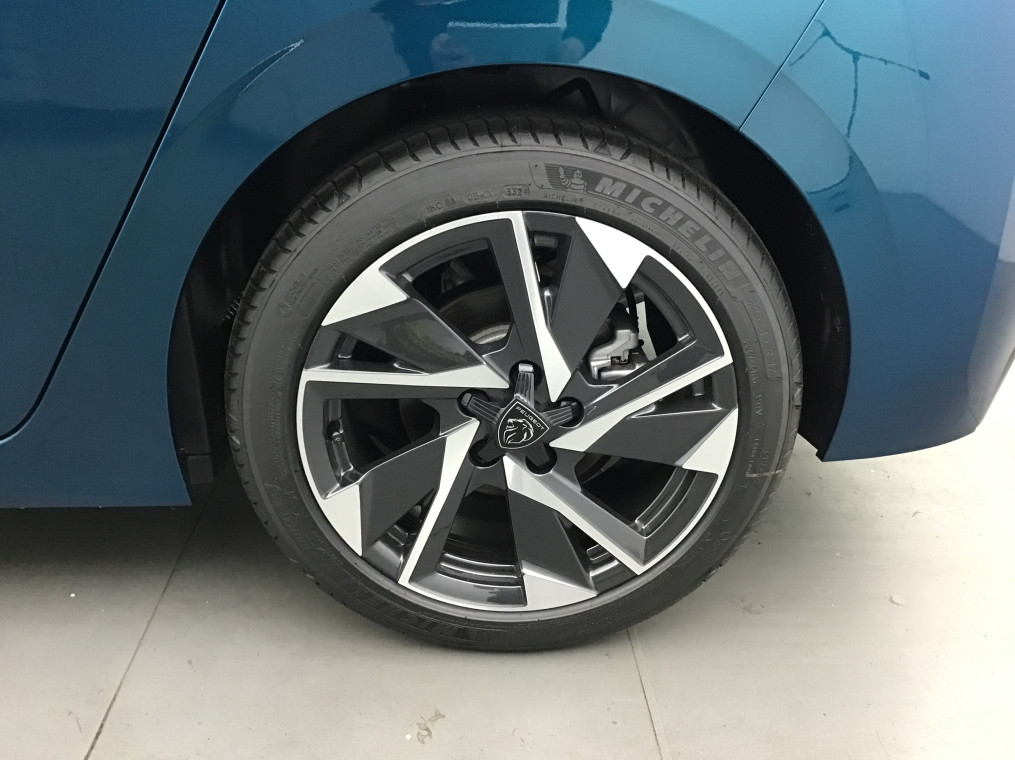 PEUGEOT 308 PureTech 130ch S&S EAT8 Allure