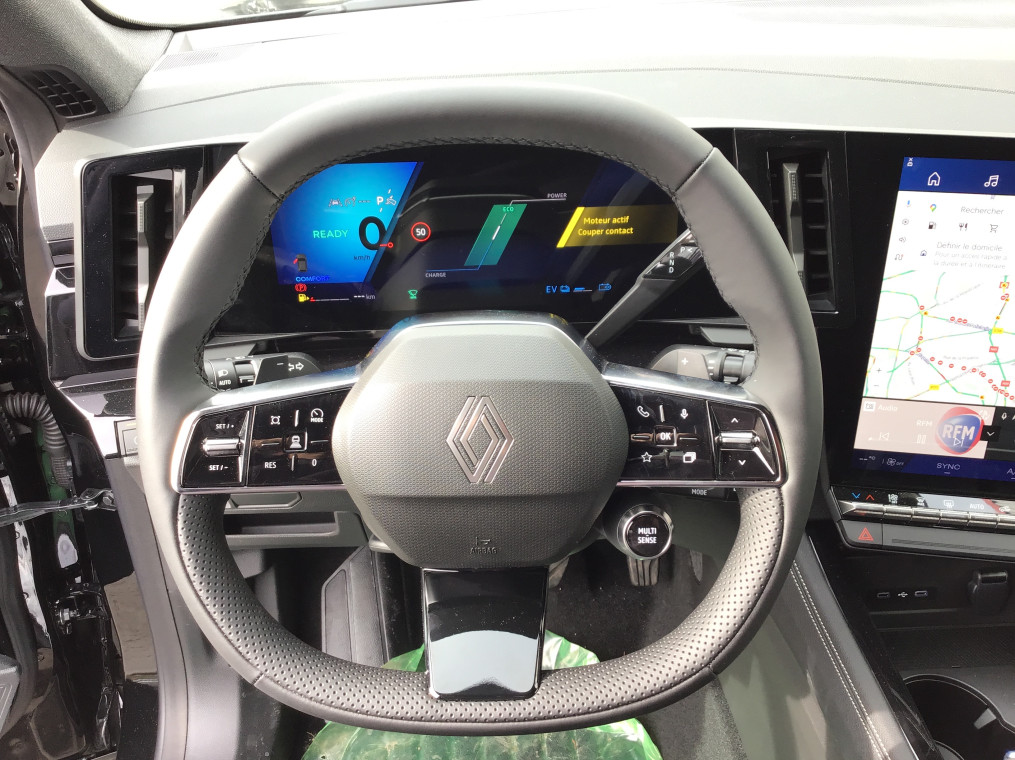RENAULT AUSTRAL E-Tech hybrid 200 Techno