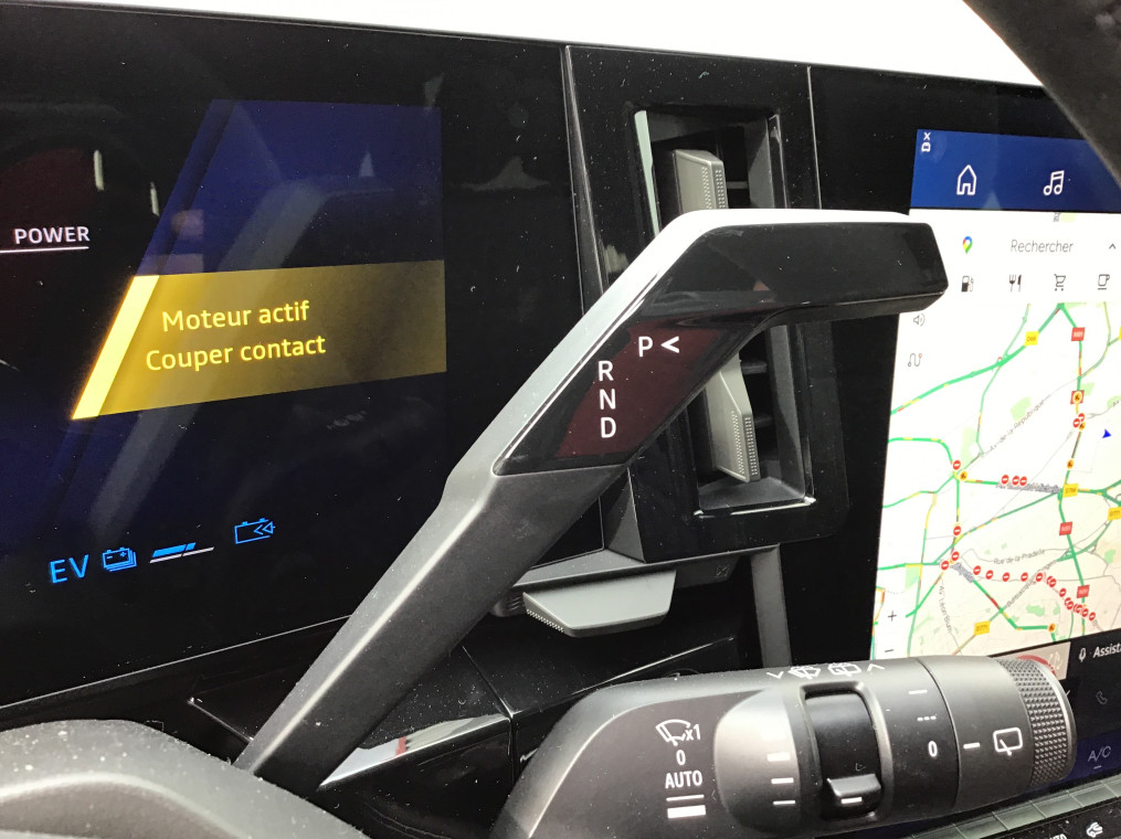 RENAULT AUSTRAL E-Tech hybrid 200 Techno