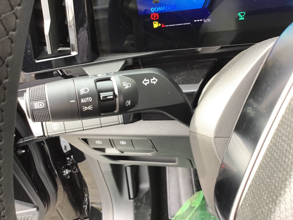 RENAULT AUSTRAL E-Tech hybrid 200 Techno