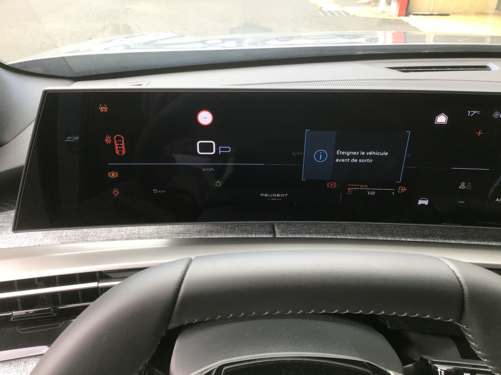 PEUGEOT 3008 Hybrid 136 e-DCS6 Allure