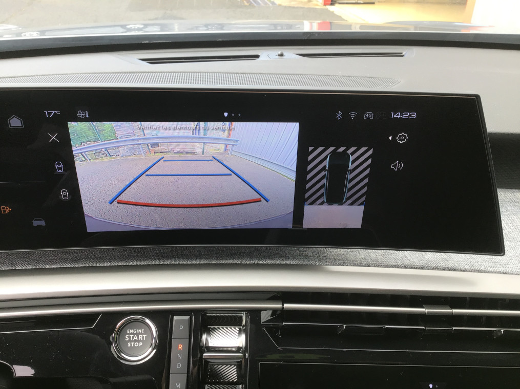 PEUGEOT 3008 Hybrid 136 e-DCS6 Allure