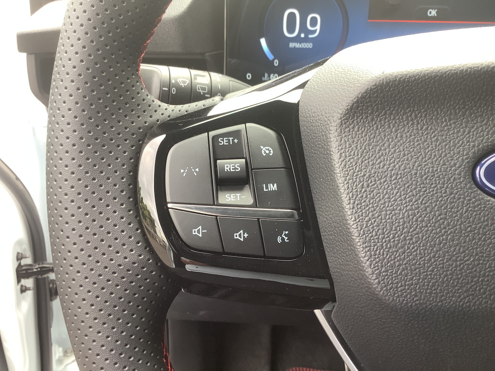 FORD PUMA 1.0 EcoBoost 125 ch mHEV S&S Powershift ST-Line X