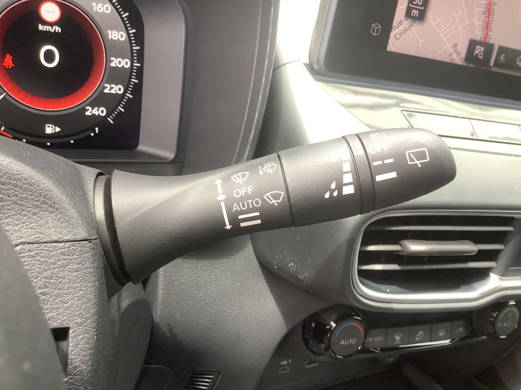 NISSAN JUKE HYBRID 143 N-Connecta