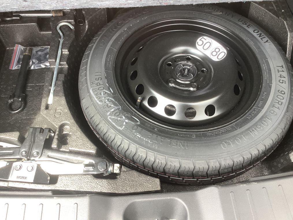 NISSAN JUKE HYBRID 143 N-Connecta