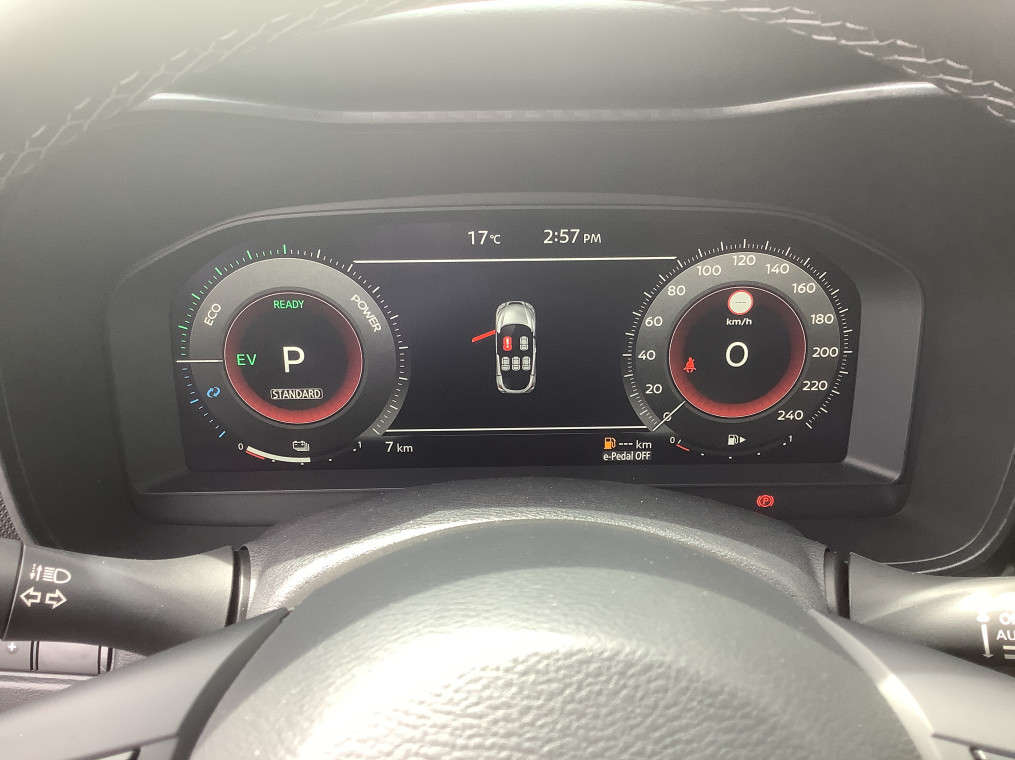 NISSAN JUKE HYBRID 143 N-Connecta