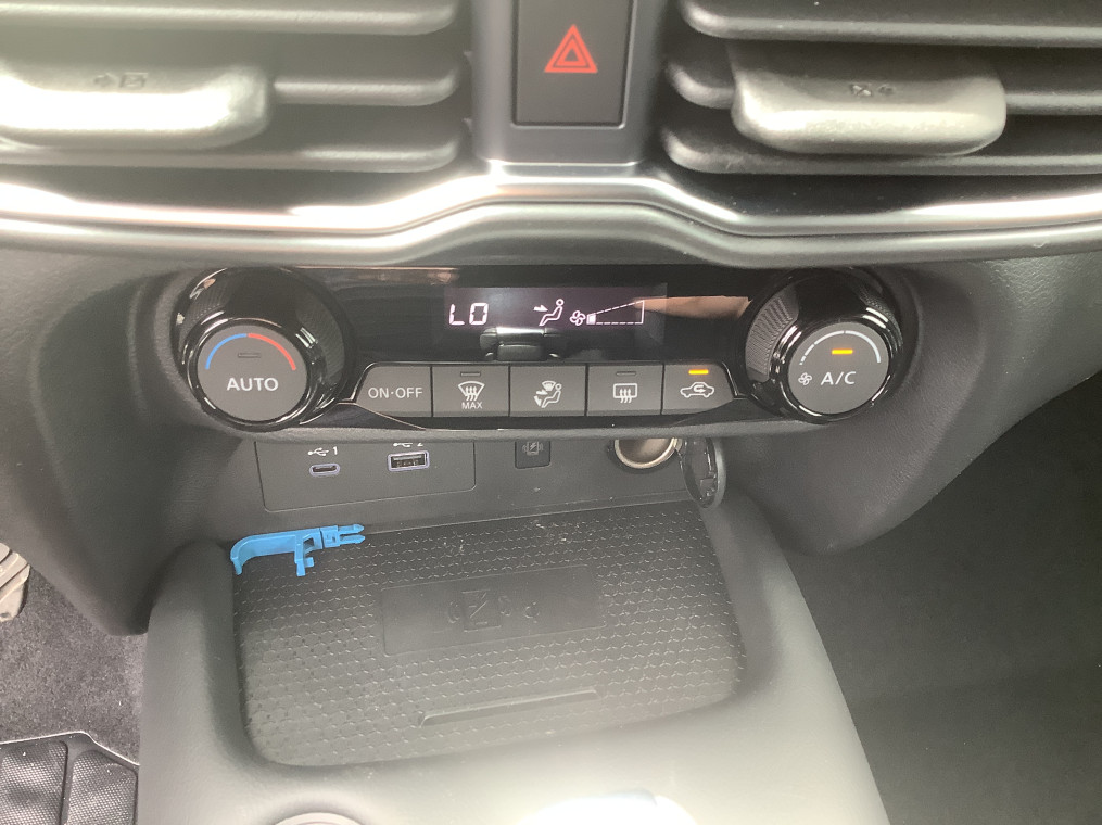 NISSAN JUKE HYBRID 143 N-Connecta