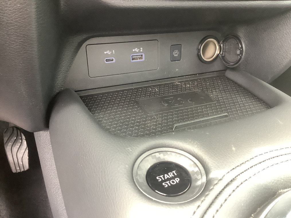 NISSAN JUKE HYBRID 143 N-Connecta