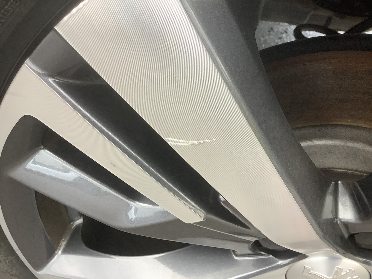 PEUGEOT 3008 BlueHDi 130ch S&S EAT8 Allure Pack