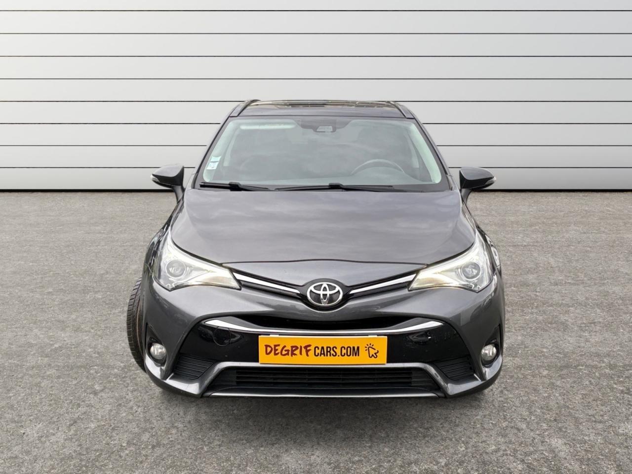 TOYOTA AVENSIS Touring Sports 143 D-4D Executive