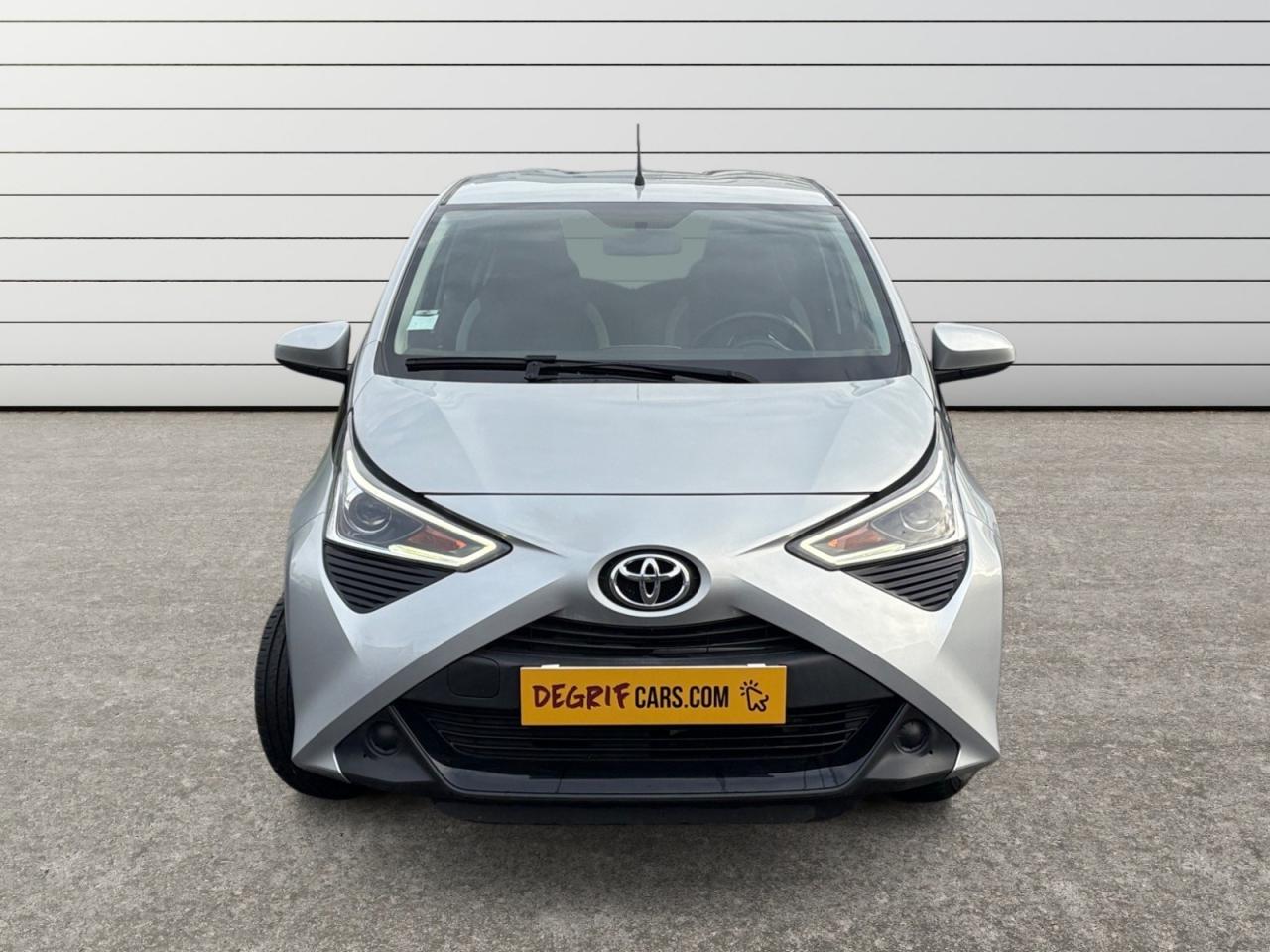 TOYOTA AYGO 1.0 VVT-i X-Play - TVA RÉCUPÉRABLE