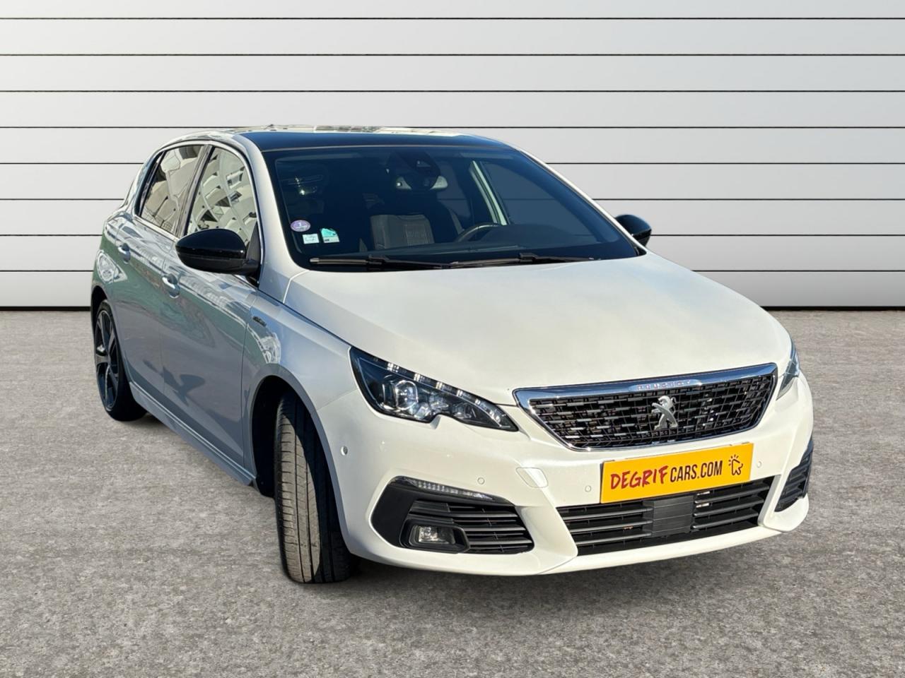 PEUGEOT 308 1.2i PureTech S&S 130 GT Line + ATTELAGE