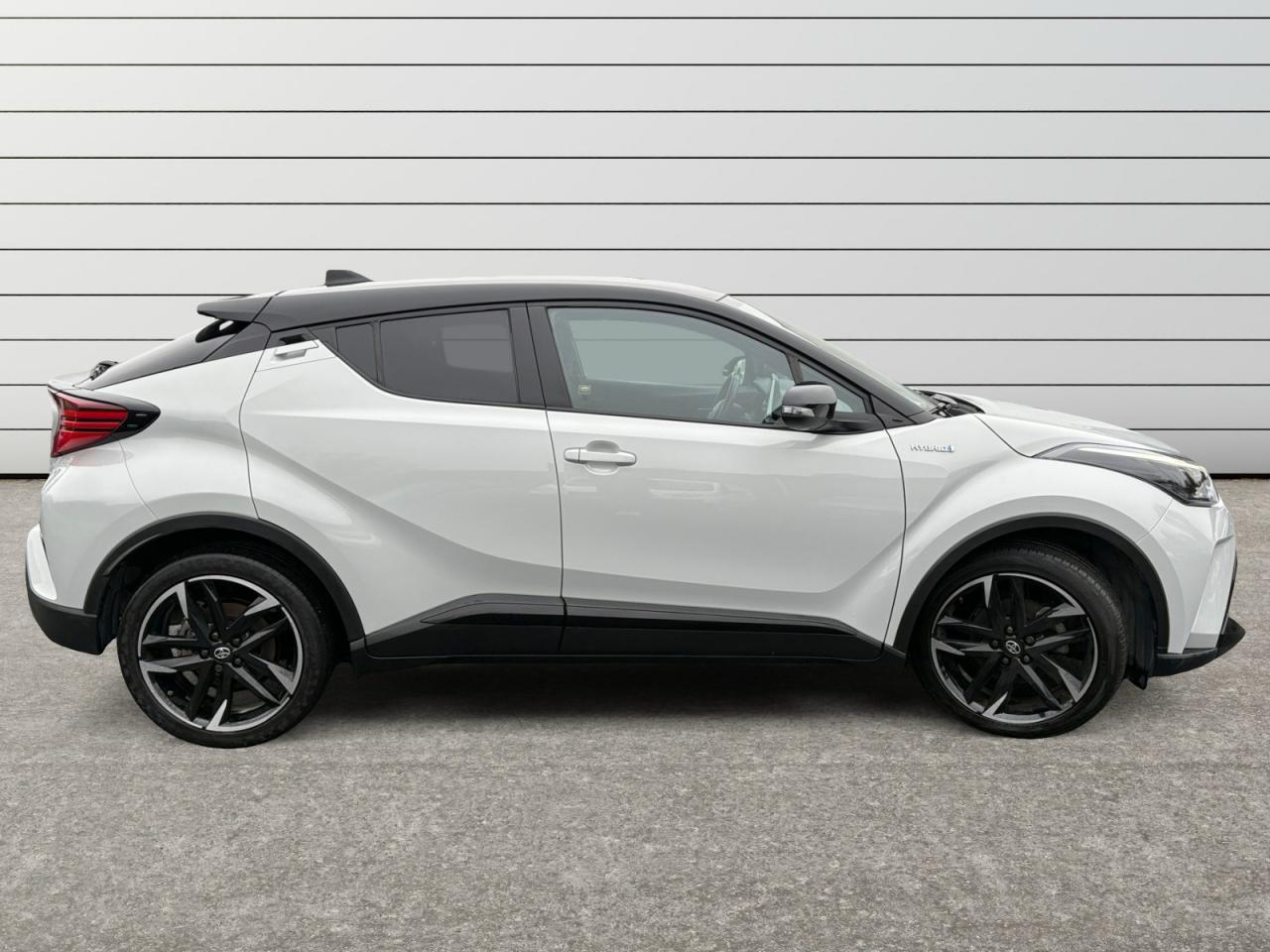 TOYOTA C-HR 2.0 Hybrid 184 e-CVT GR-Sport - TVA RÉCUPÉRABLE