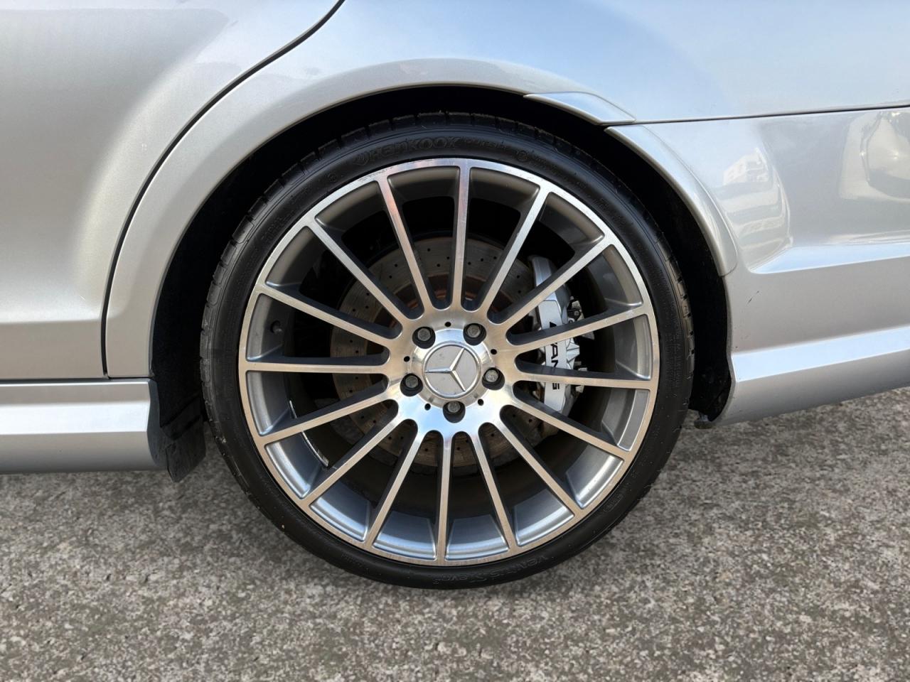 MERCEDES CLASSE C C63 AMG 457 G-Tronic Plus W204 - EXCELLENT ETAT