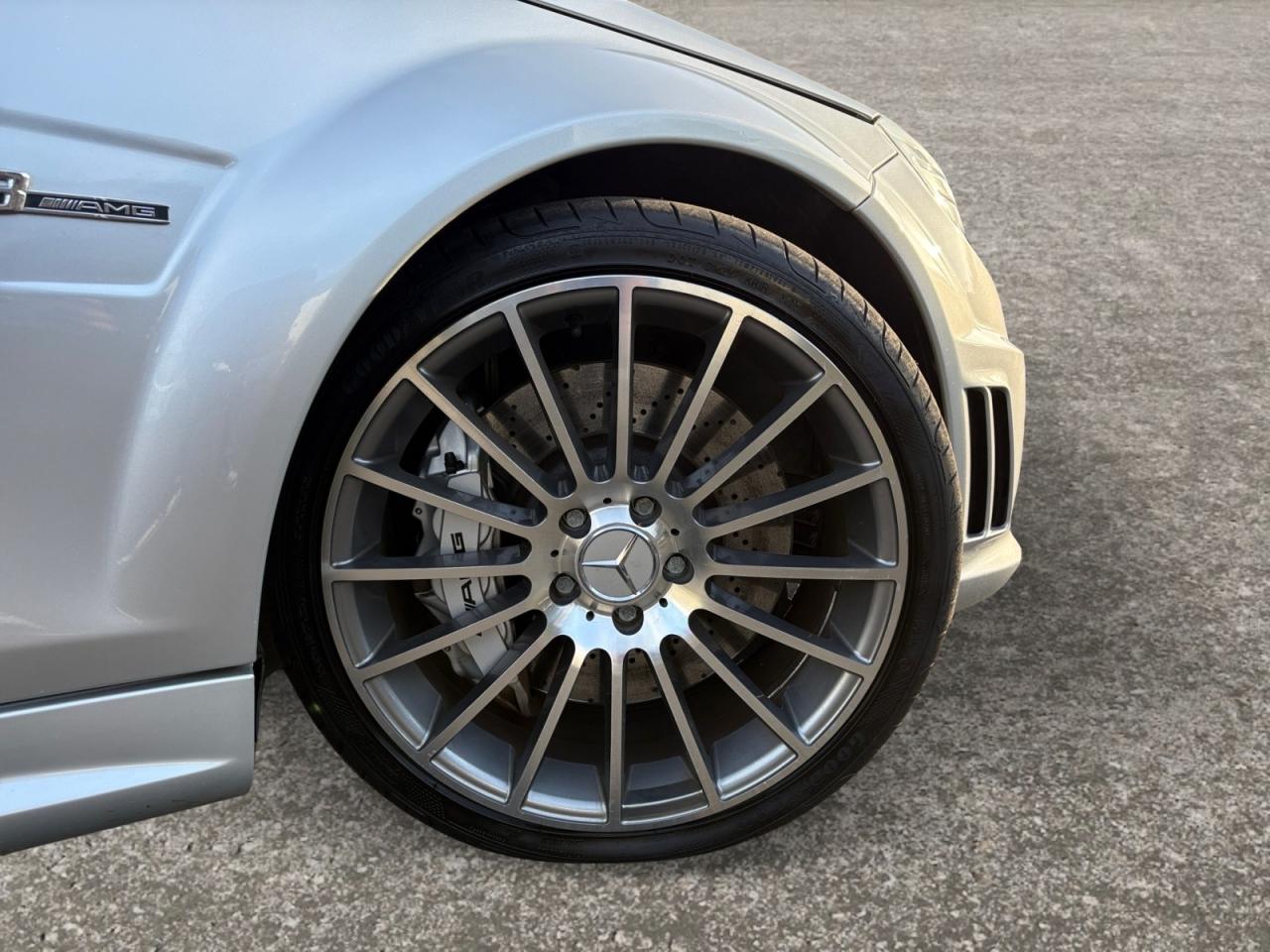 MERCEDES CLASSE C C63 AMG 457 G-Tronic Plus W204 - EXCELLENT ETAT