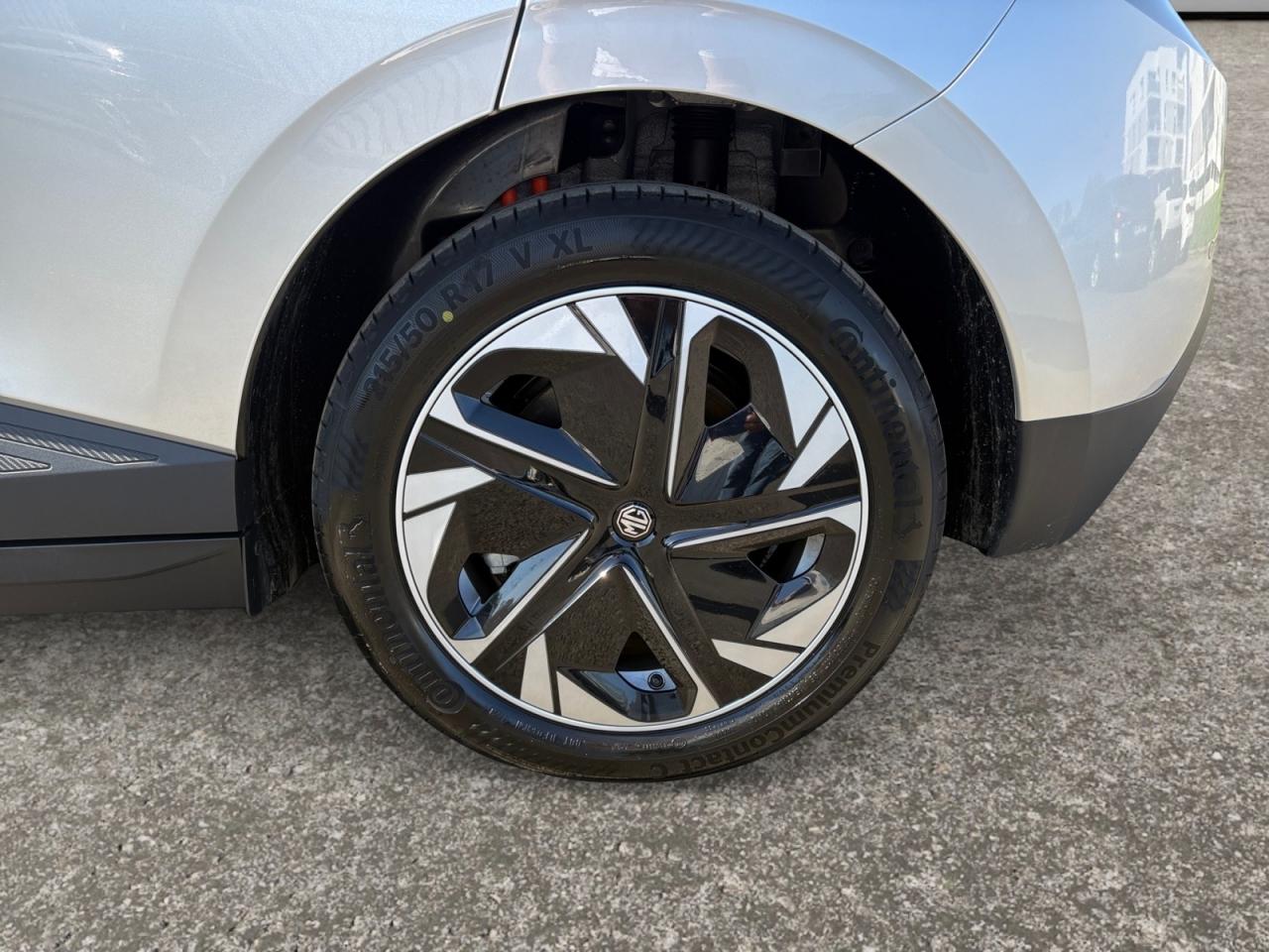 MG MG4 51 KWh 170 cv Standard