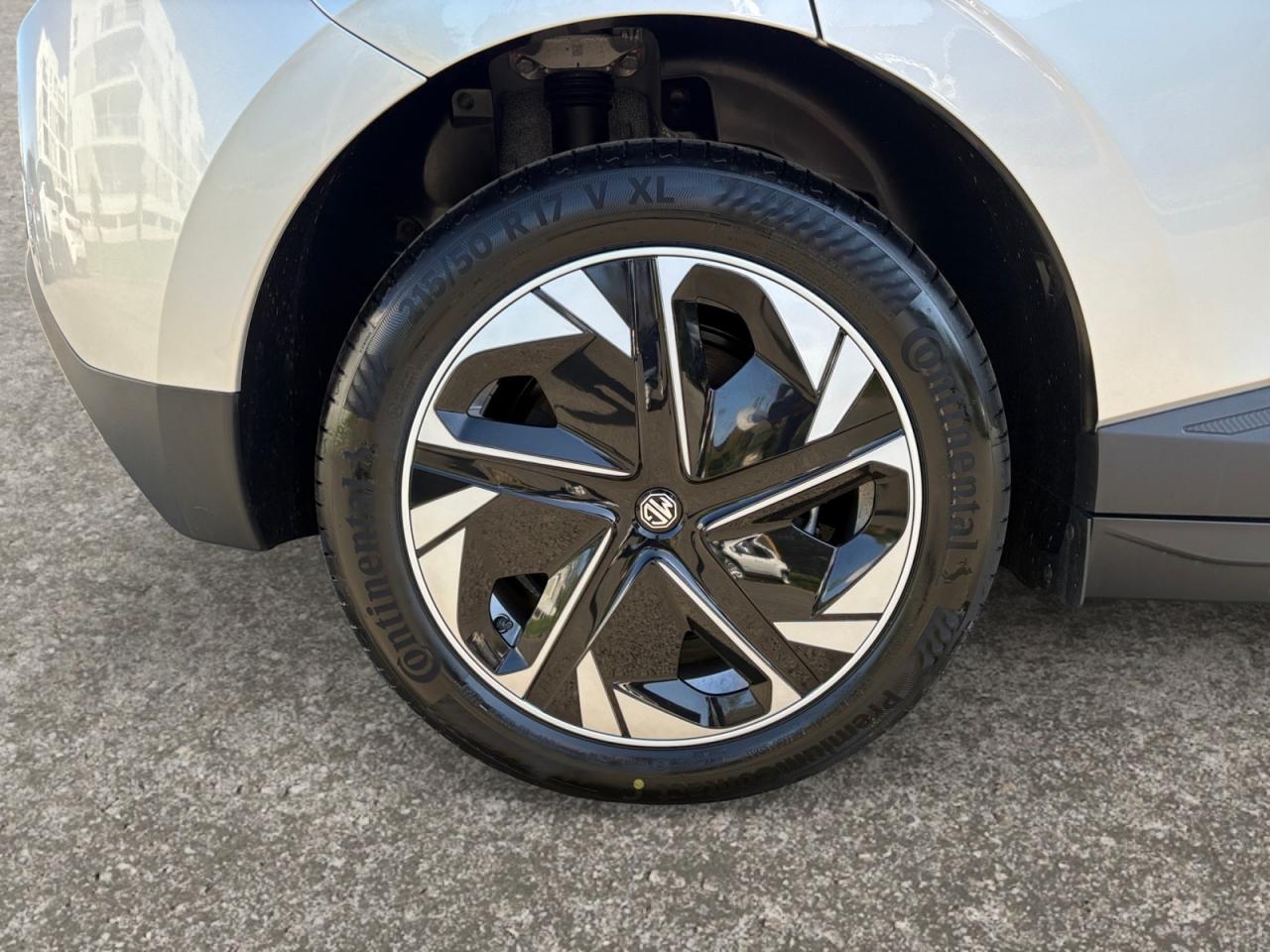 MG MG4 51 KWh 170 cv Standard