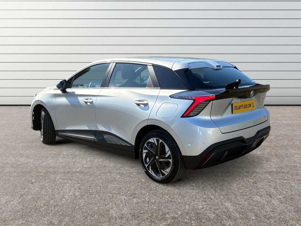 MG MG4 51 KWh 170 cv Standard