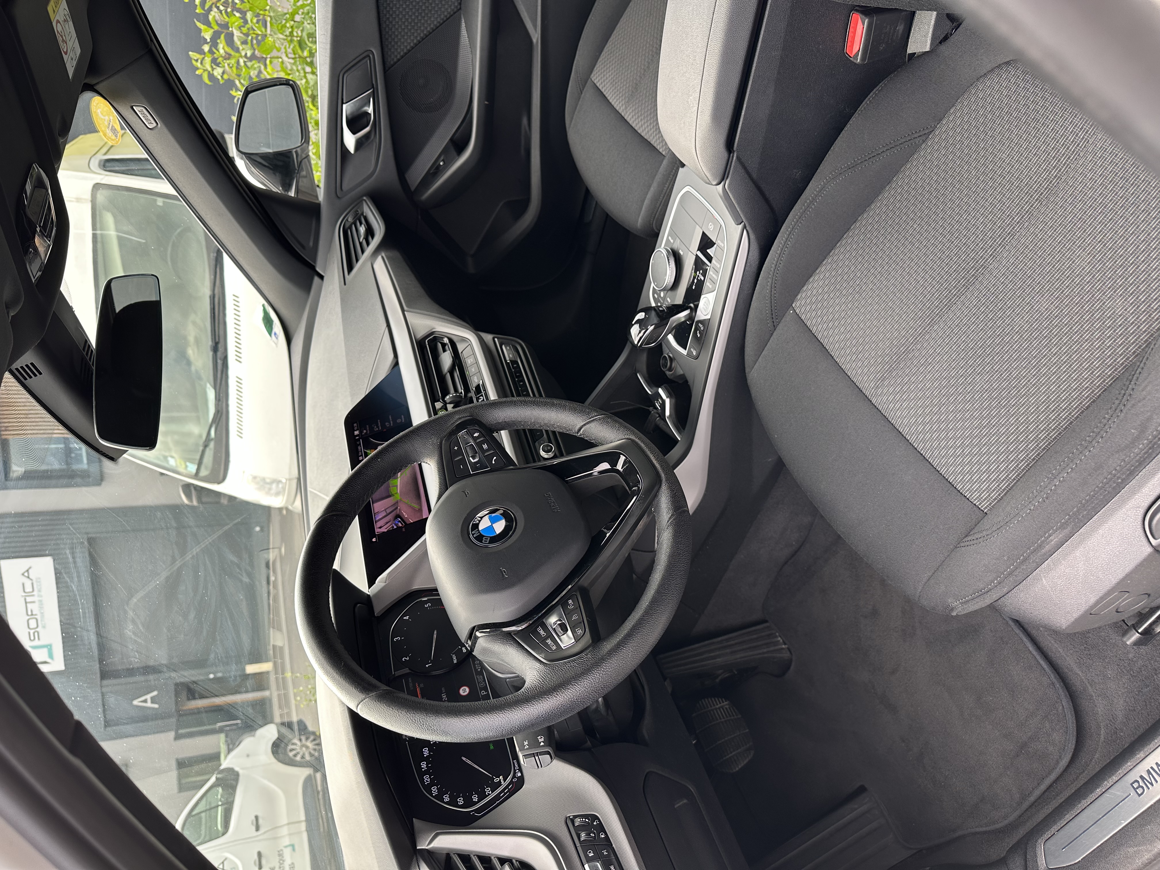 Essai - BMW Série 1 (2019) : la loi de la traction 