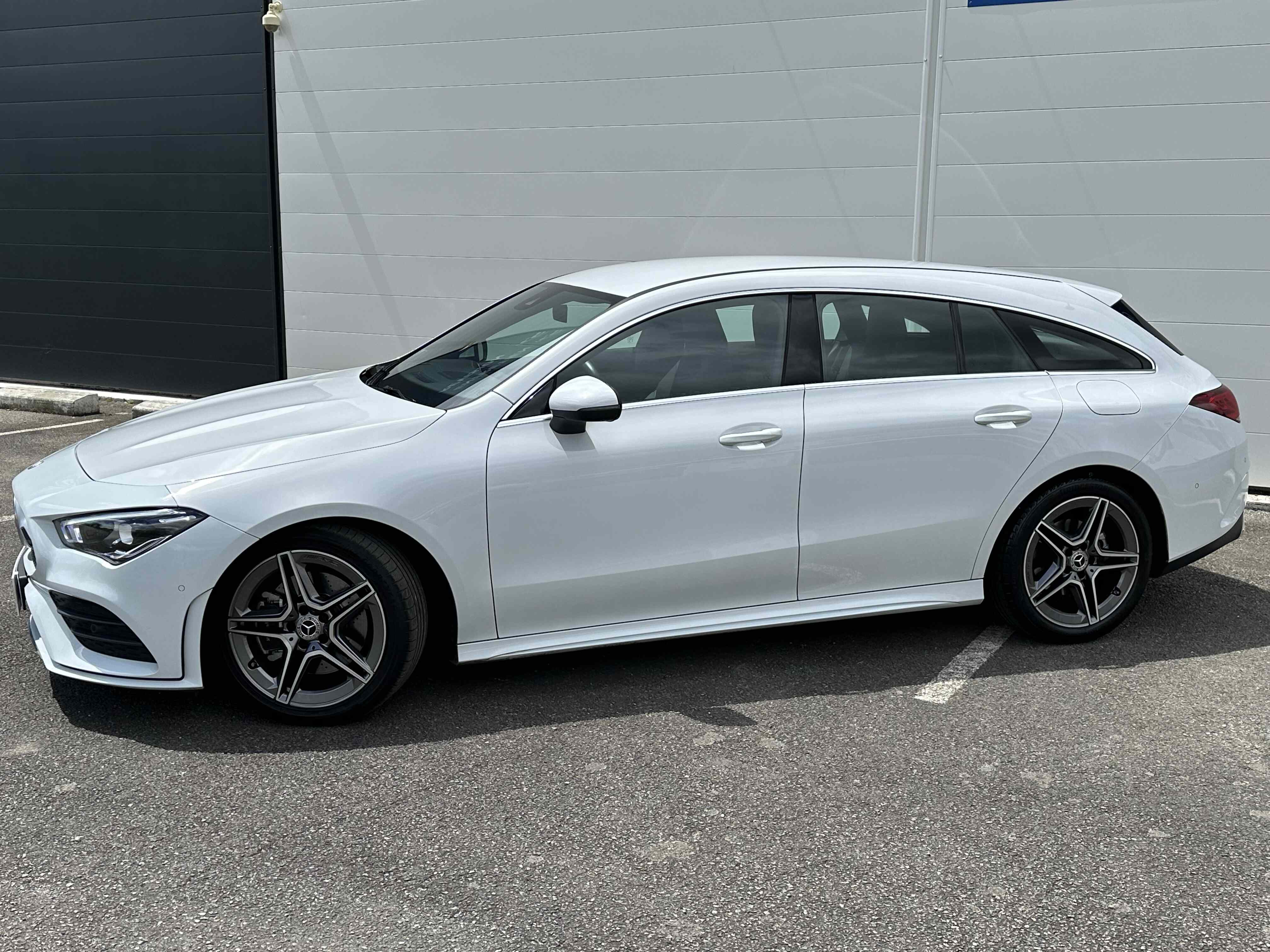 MERCEDES-BENZ CLA SHOOTING BRAKE 200 d 8G-DCT AMG Line