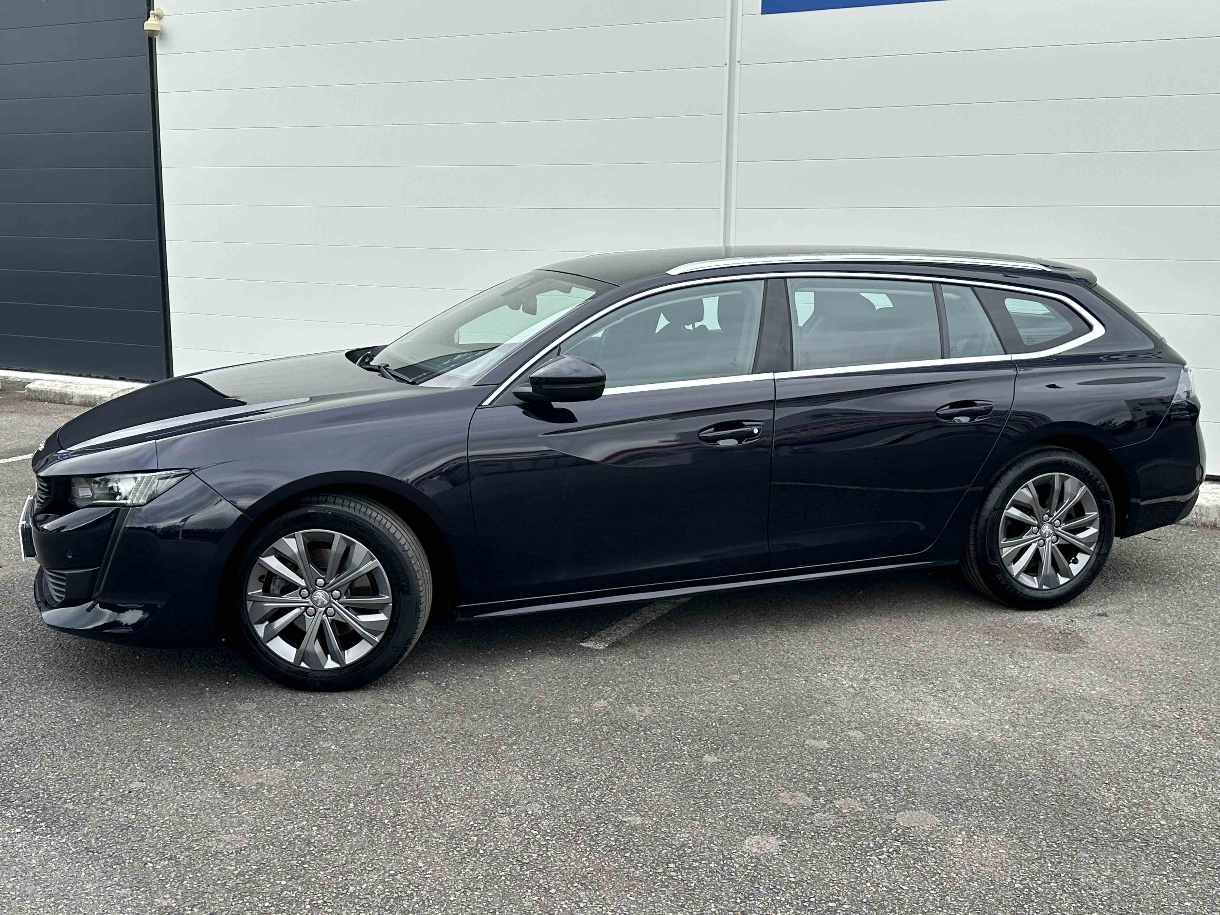 PEUGEOT 508 SW BlueHDi 130 ch S&S EAT8 Active