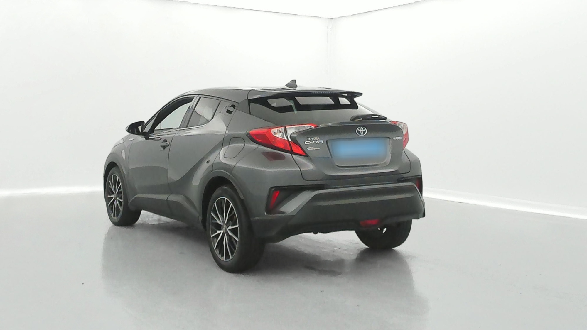 TOYOTA C-HR   Distinctive 122h