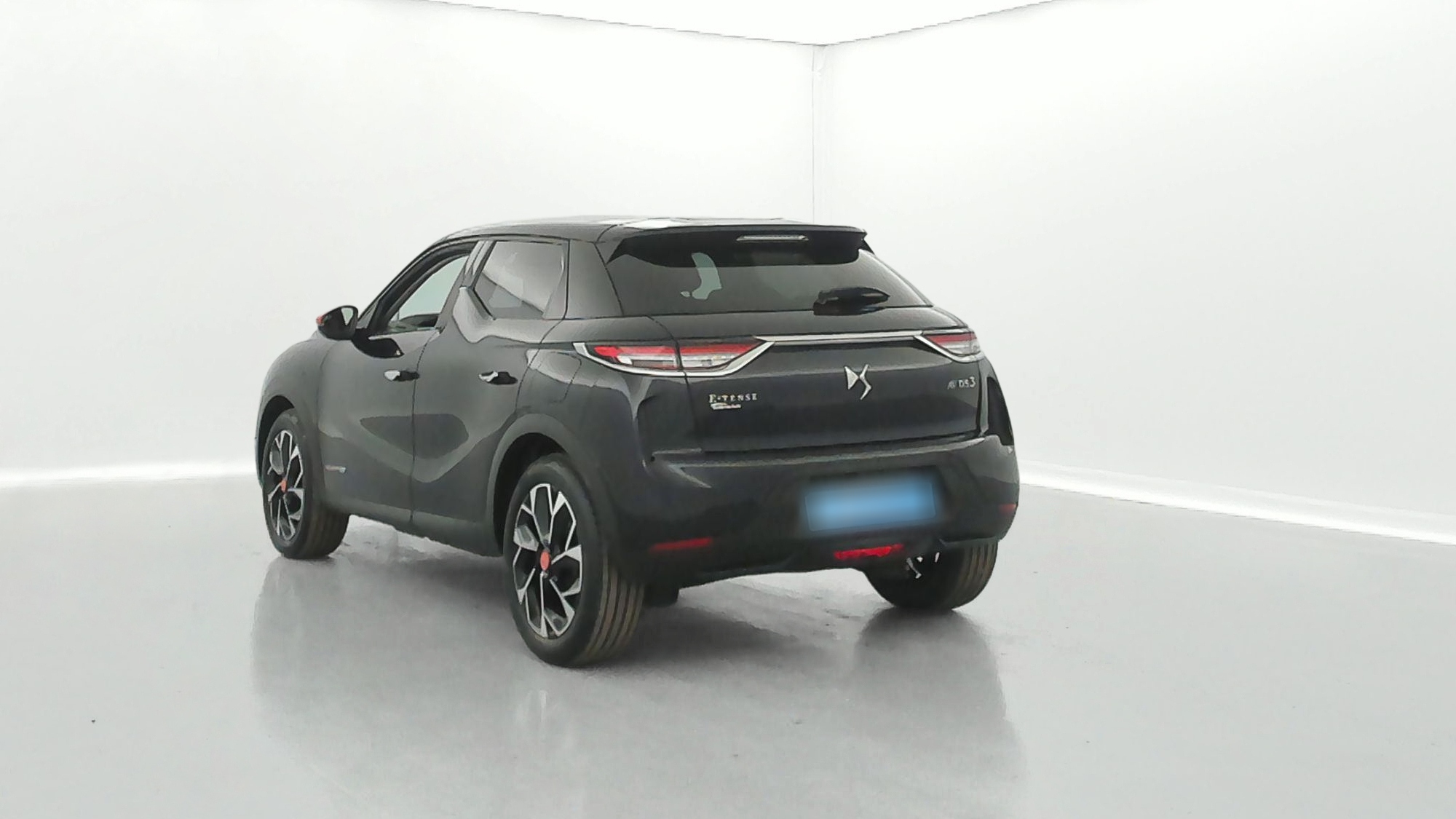 DS DS3 CROSSBACK   Ines de la Fressange Paris E-Tense