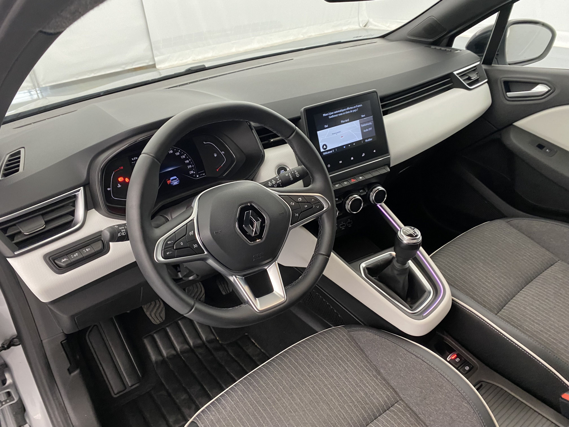 RENAULT CLIO   Techno TCe 90