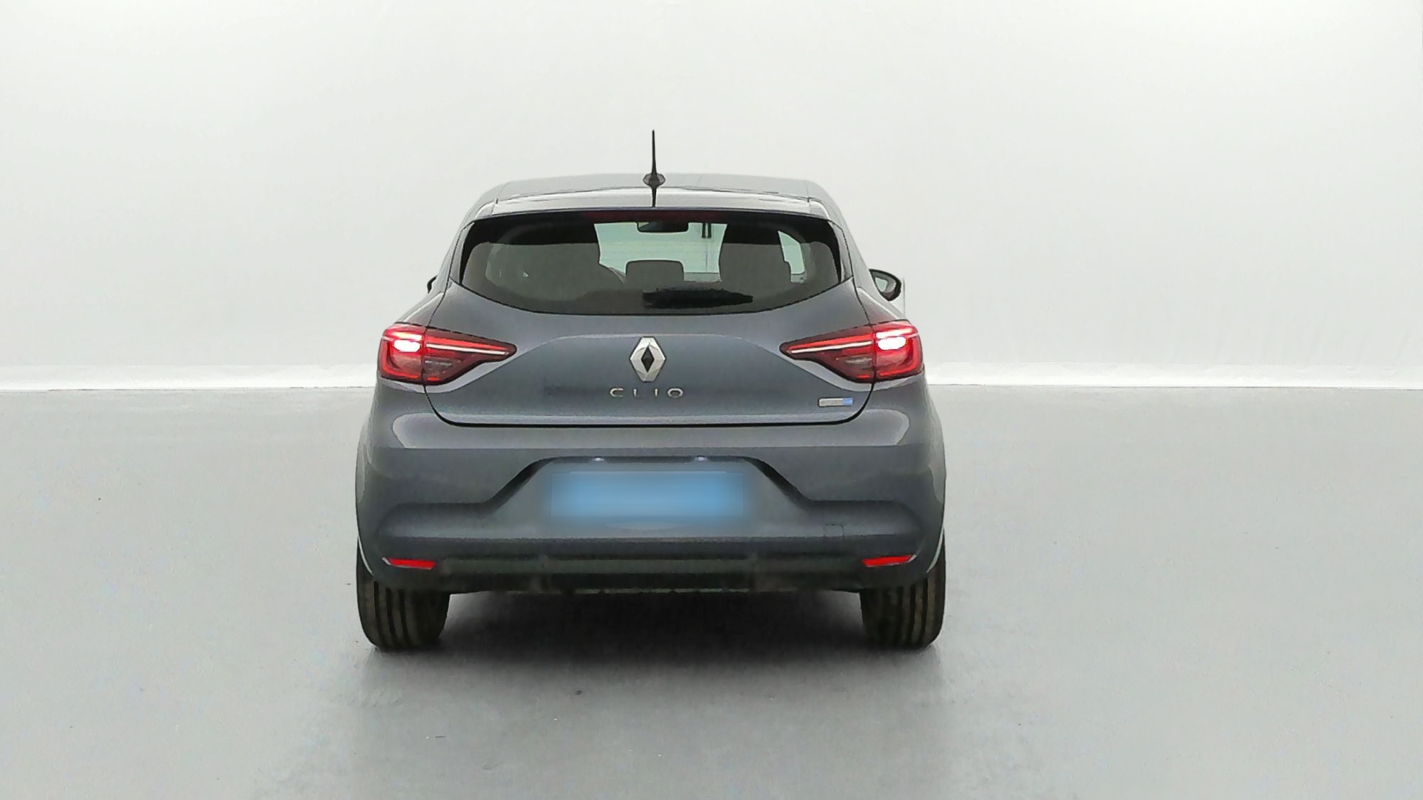 RENAULT CLIO   Business E-Tech 140