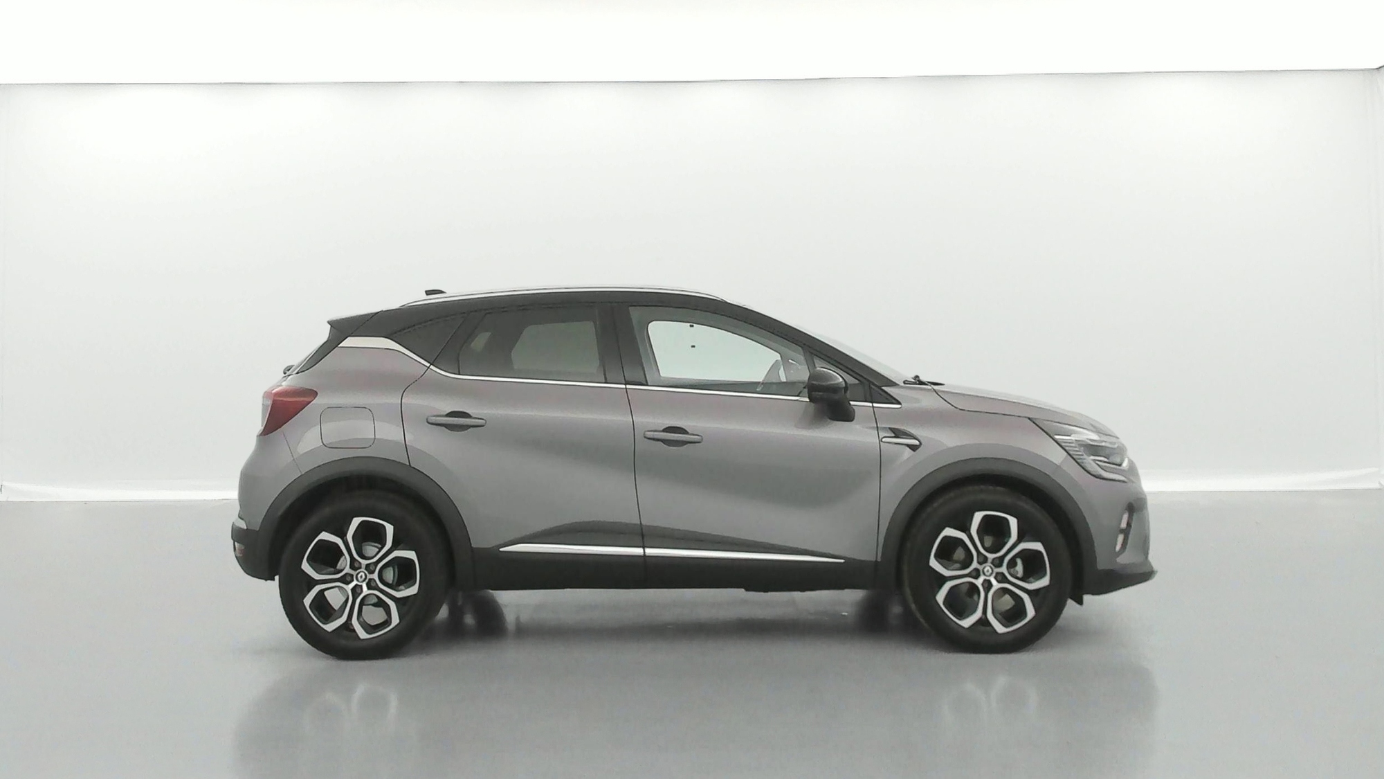 RENAULT CAPTUR   Intens TCe 160 EDC 21