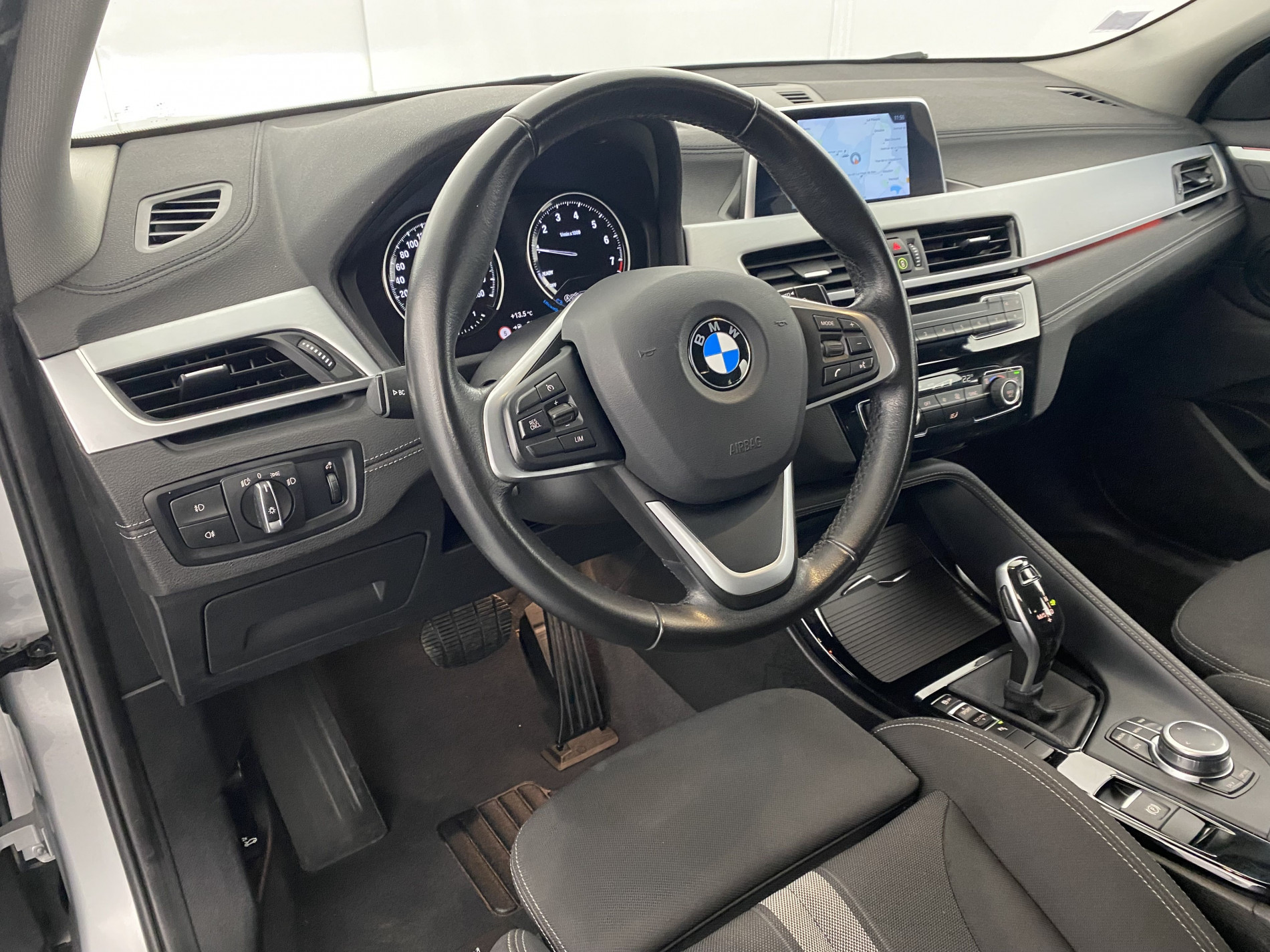 BMW X2   Lounge  sDrive 18i 140 ch DKG7