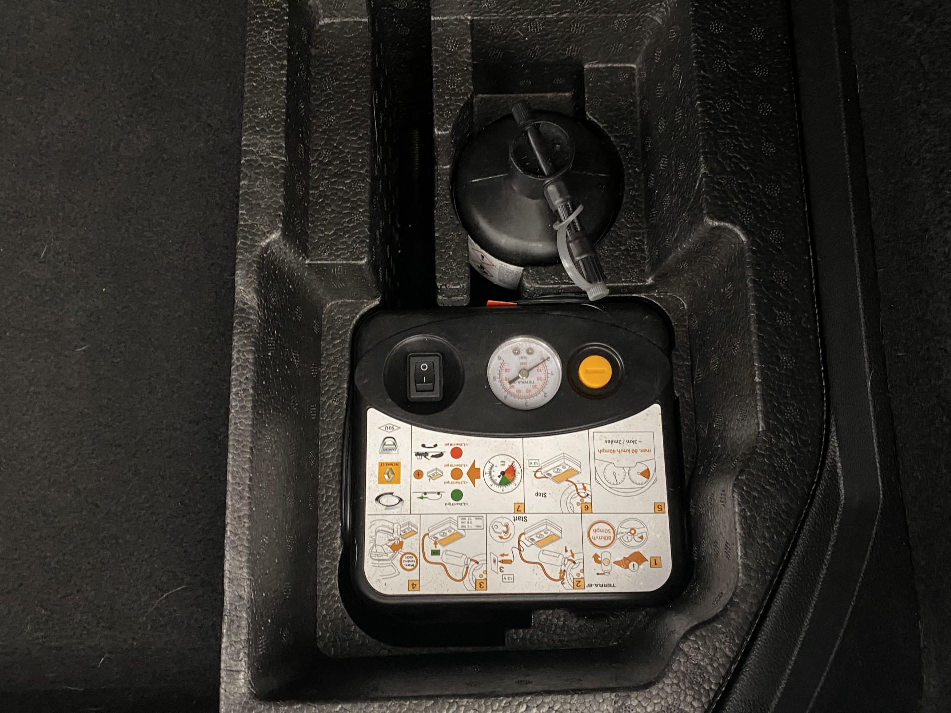 RENAULT CAPTUR   Intens E-Tech Plug-in 160