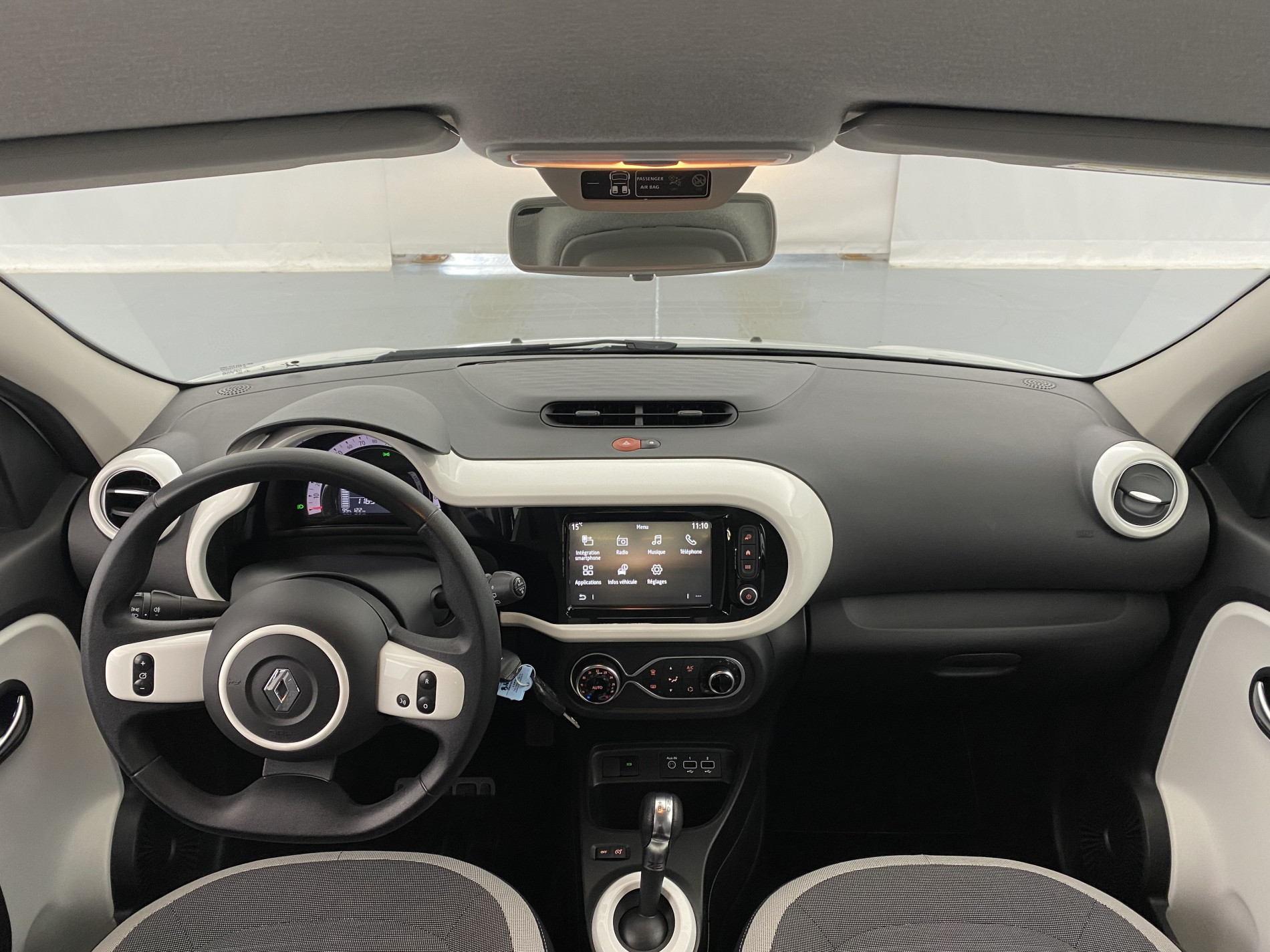 RENAULT TWINGO   Zen III Achat Integral