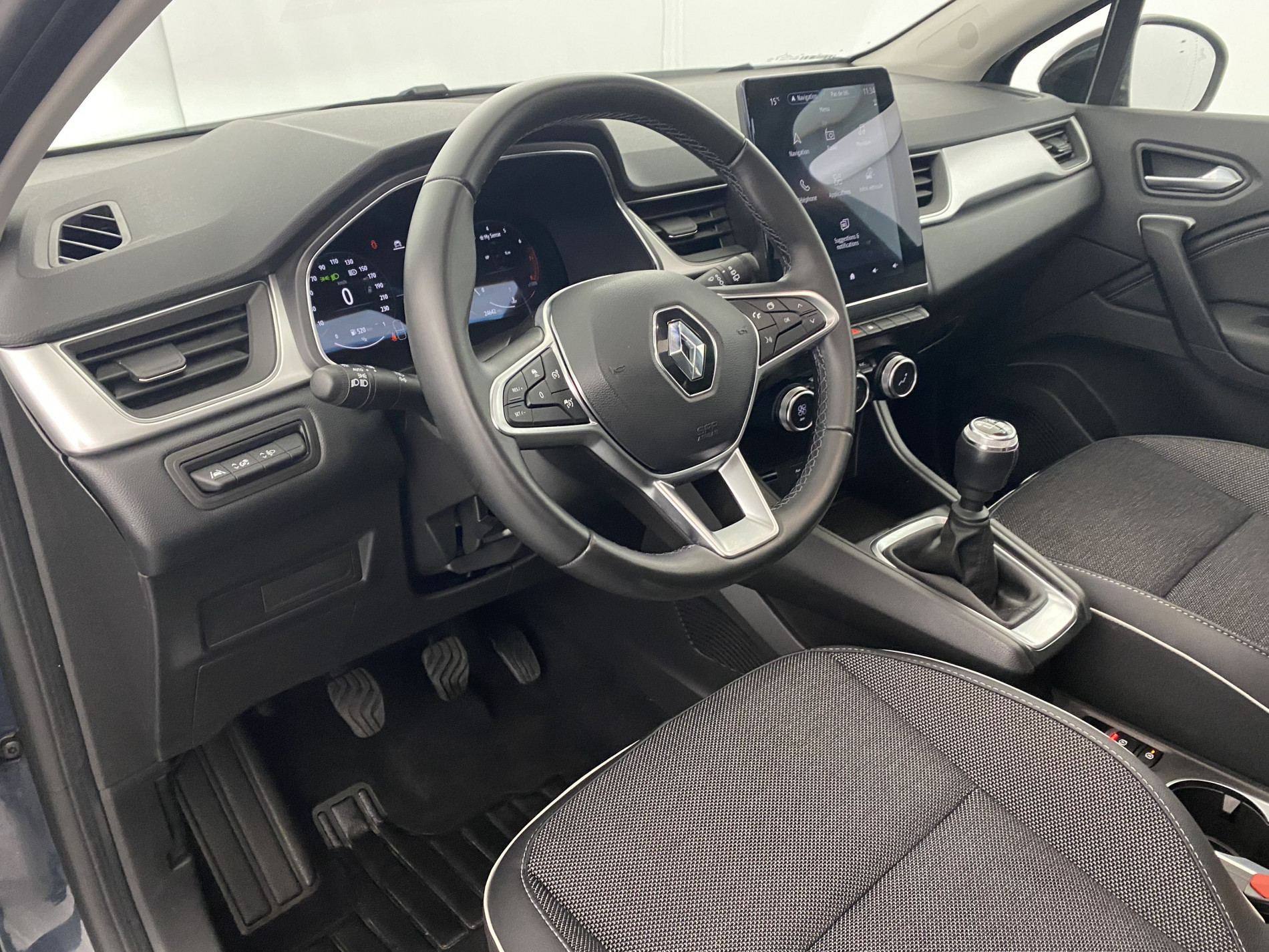 RENAULT CAPTUR   Techno mild hybrid 140