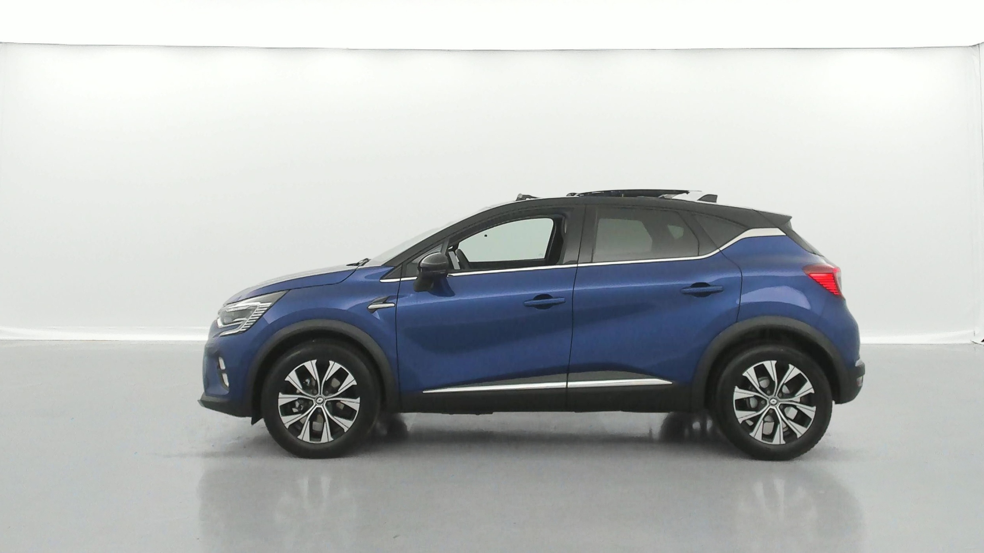 RENAULT CAPTUR   Techno mild hybrid 140