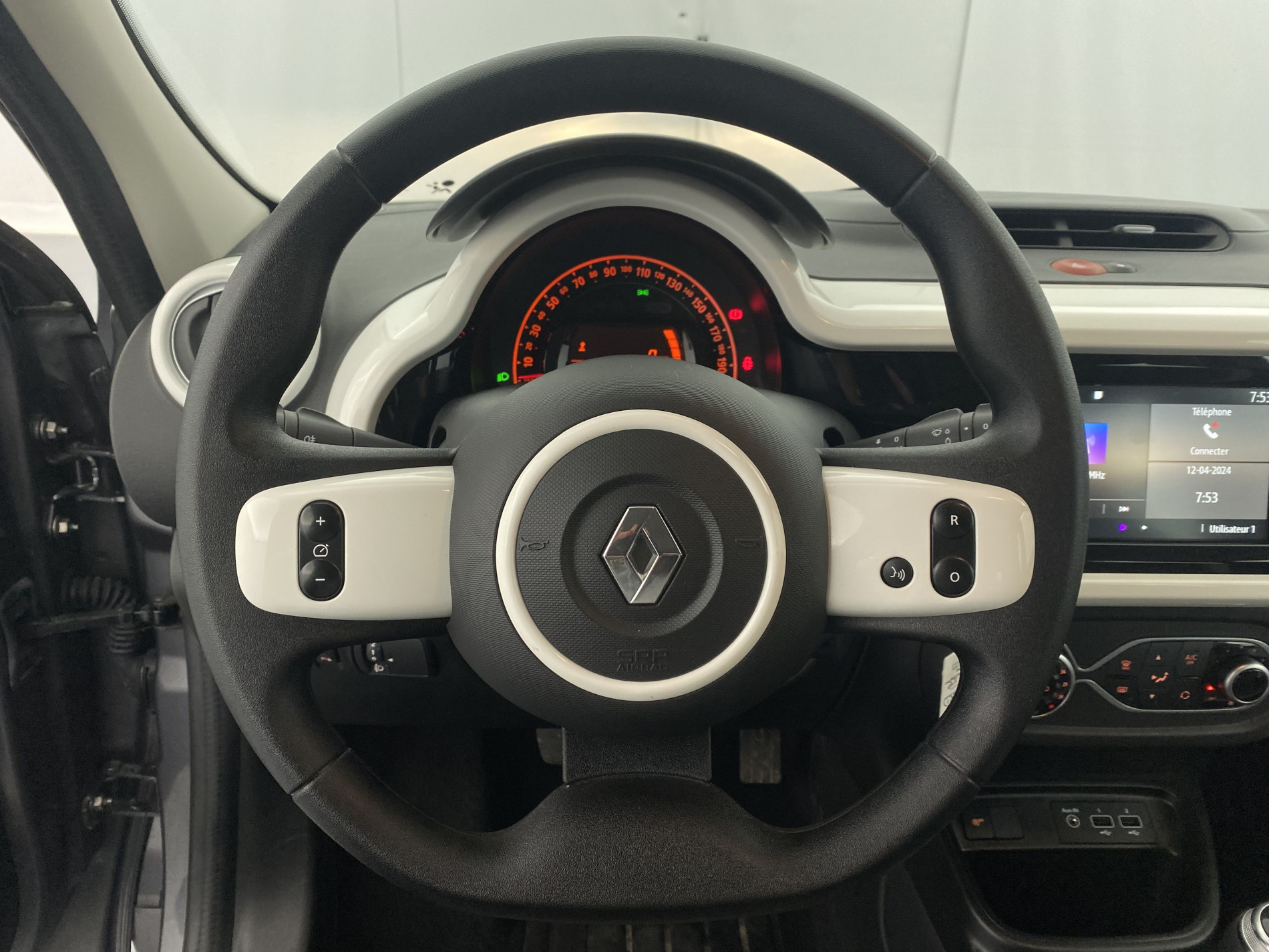 RENAULT TWINGO   Zen SCe 65 21