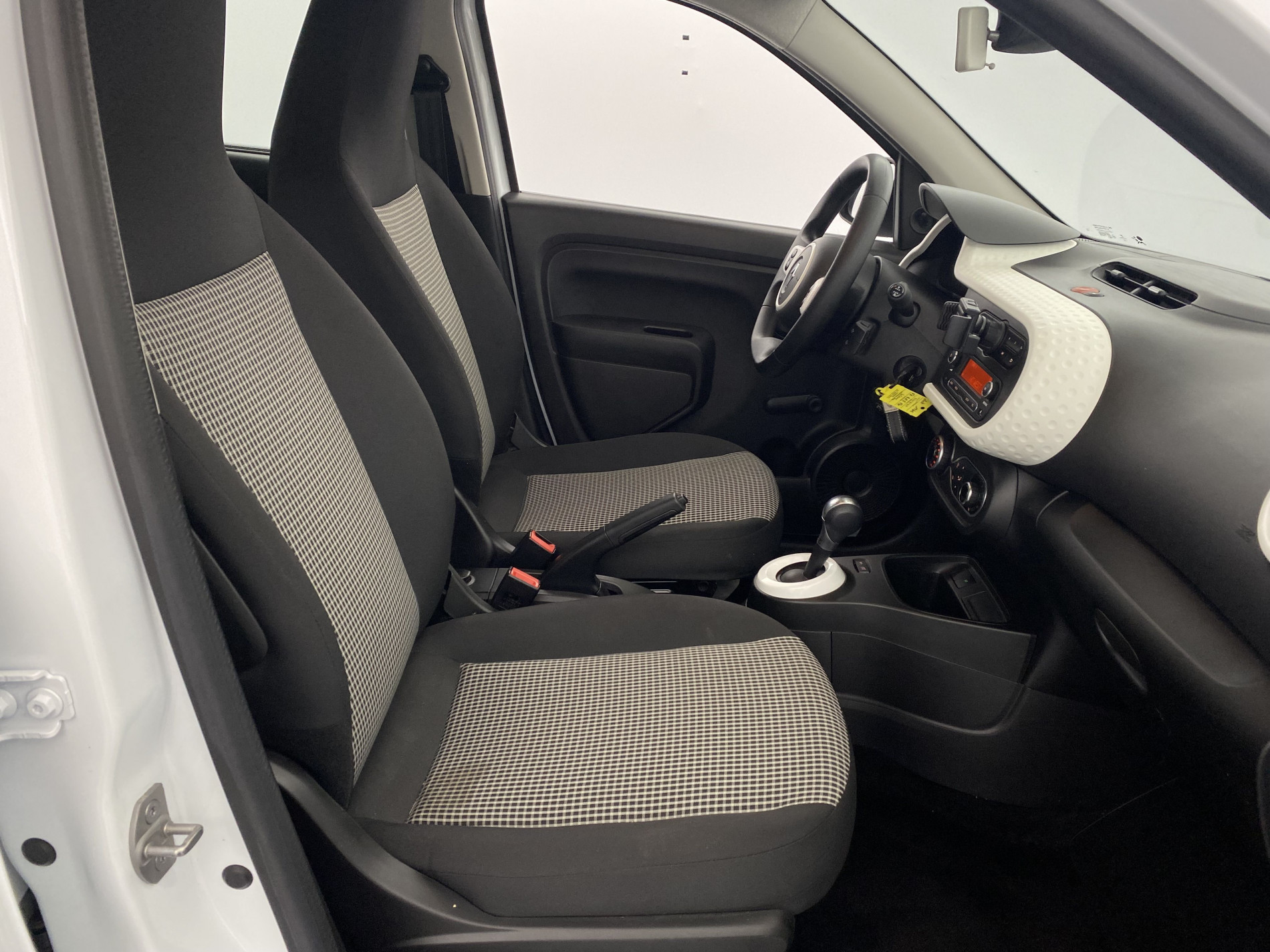 RENAULT TWINGO   Life III Achat Integral 21