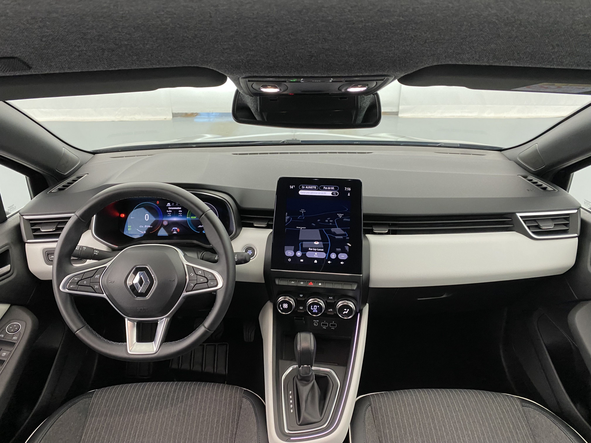 RENAULT CLIO   Techno E-Tech full hybrid 145