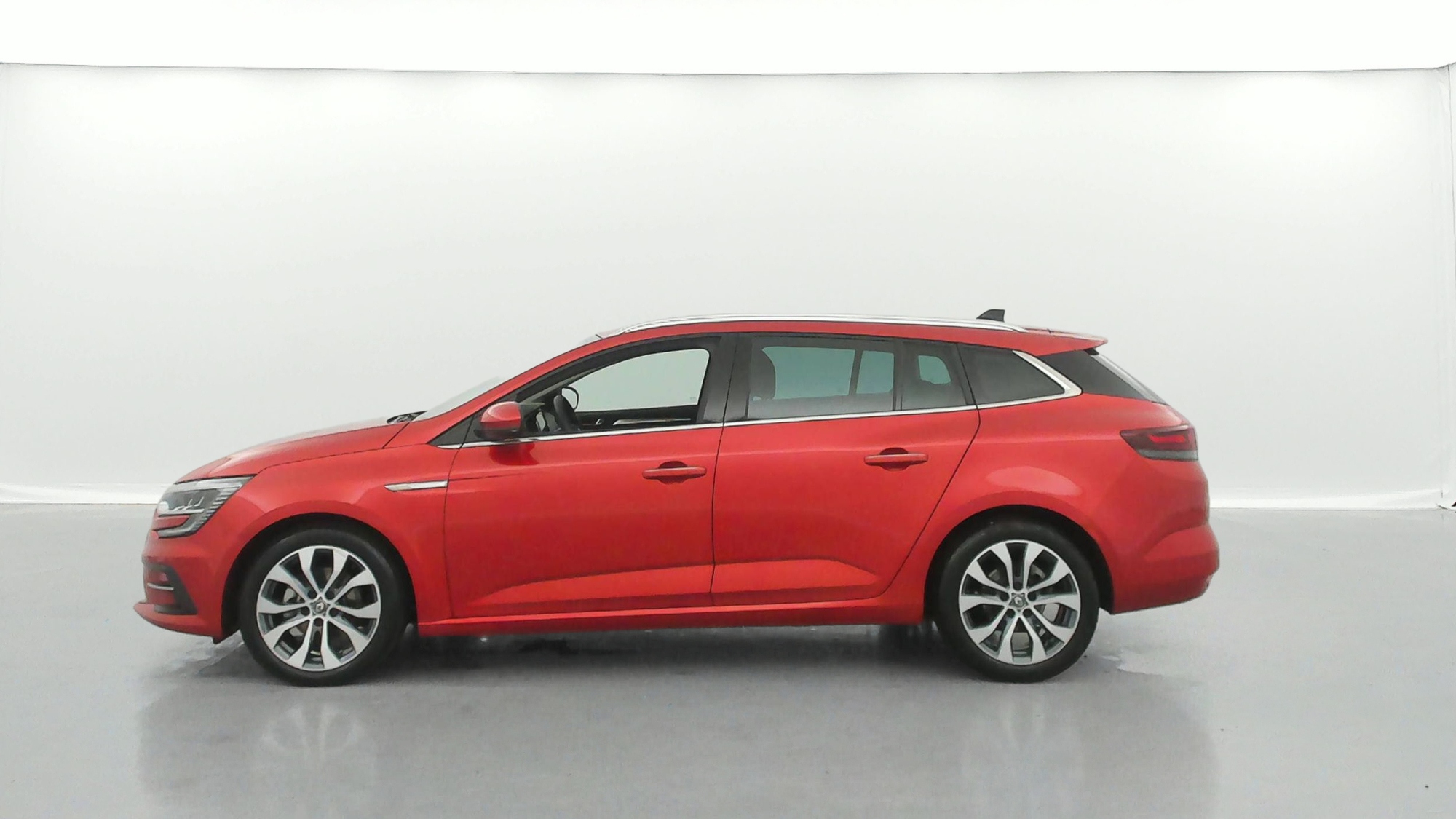 RENAULT MEGANE ESTATE   Techno Blue dCi 115 EDC