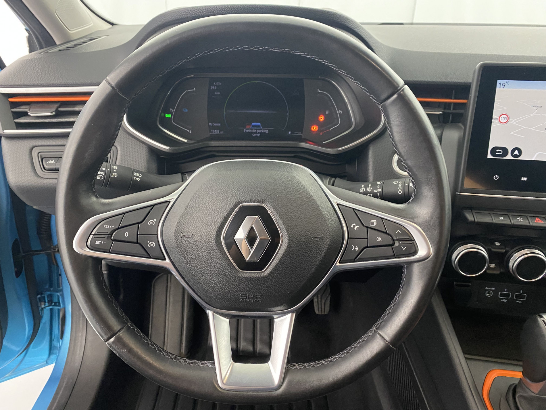 RENAULT CLIO   Intens E-Tech 140