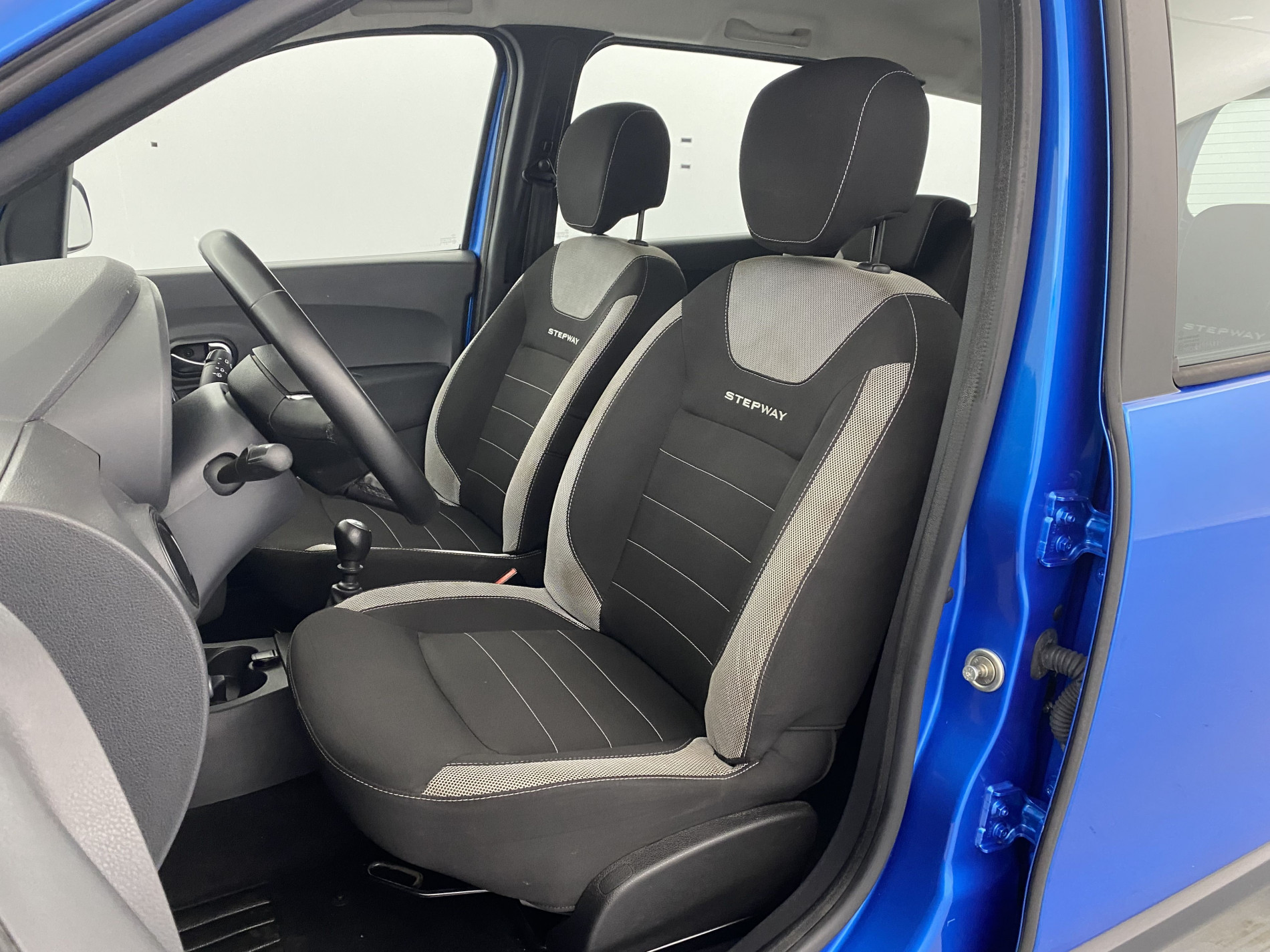 DACIA LODGY   Stepway Blue dCi 115 7 places