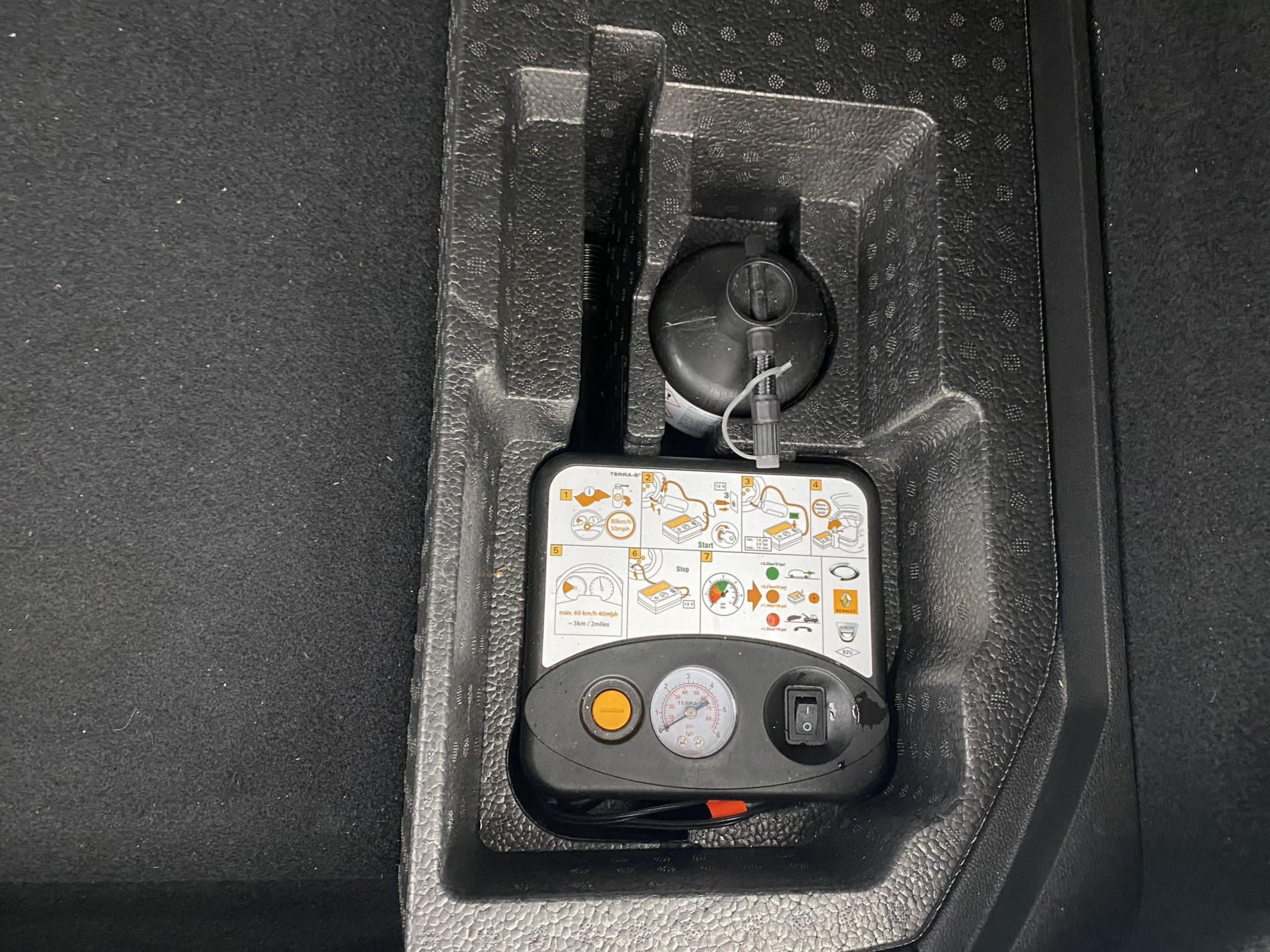 RENAULT CAPTUR   Intens E-Tech Plug-in 160