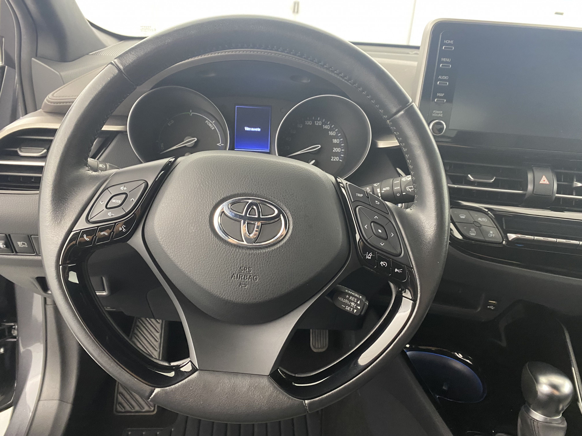 TOYOTA C-HR   Distinctive Hybride 2.0L