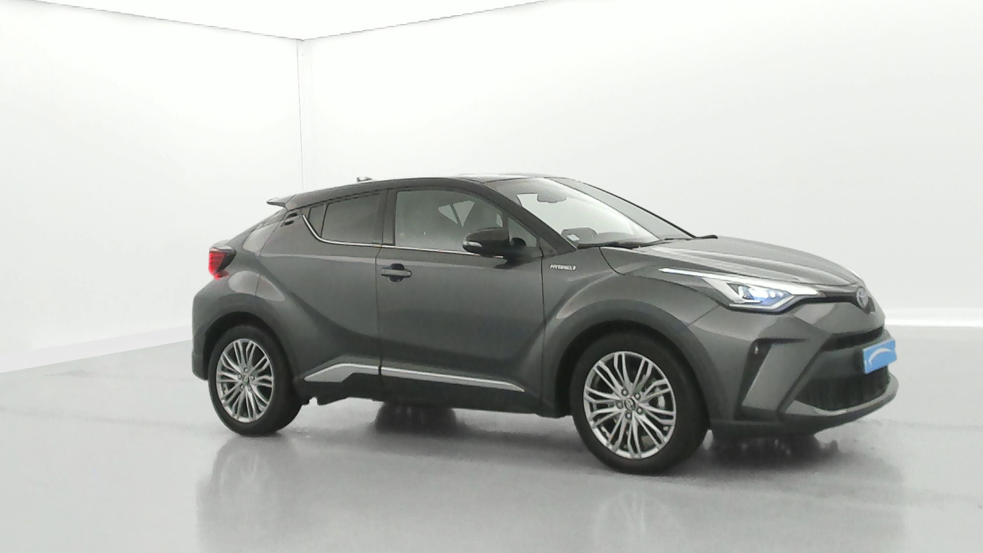 TOYOTA C-HR   Distinctive Hybride 2.0L