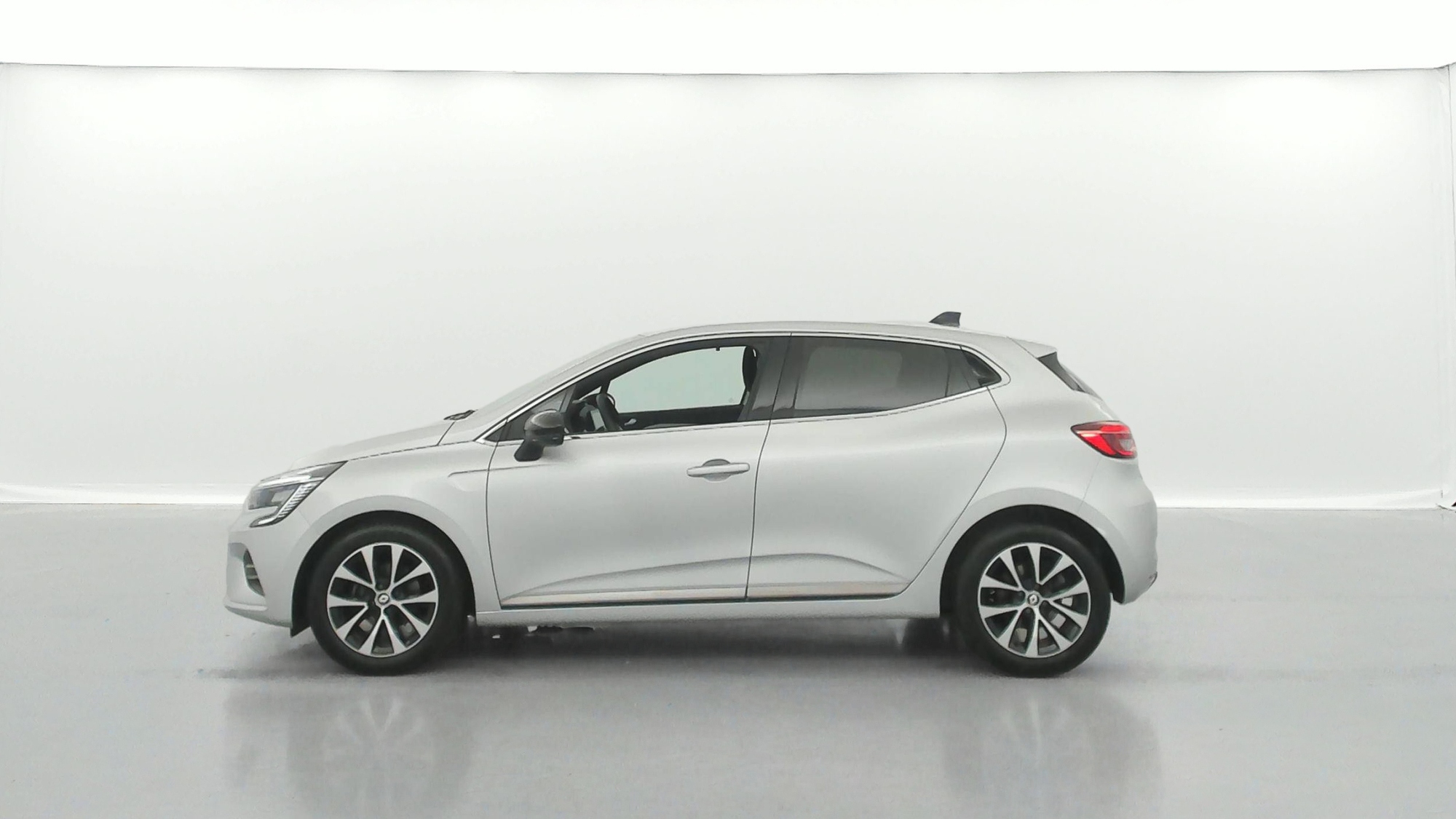 RENAULT CLIO   Techno TCe 90