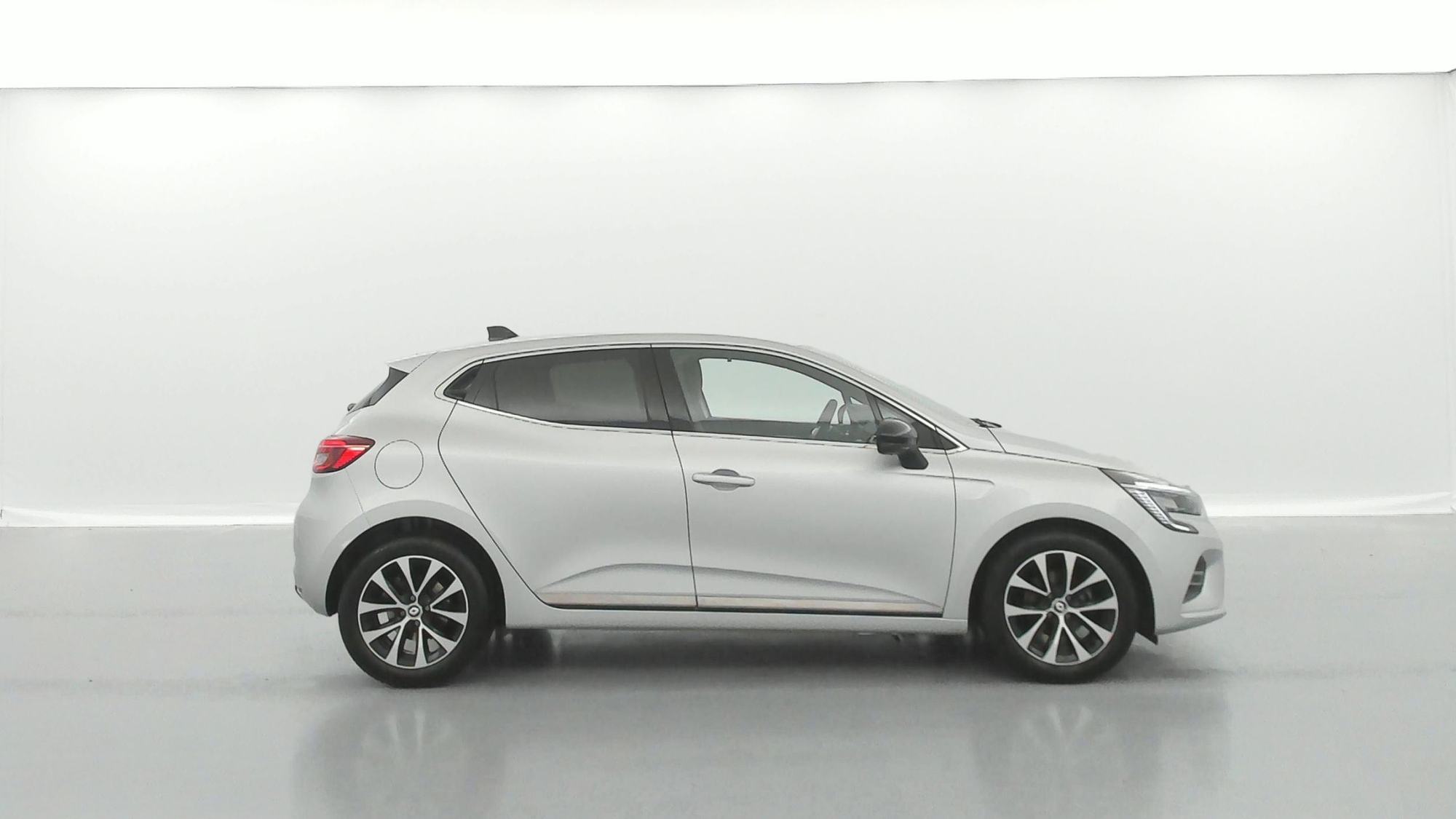 RENAULT CLIO   Techno TCe 90