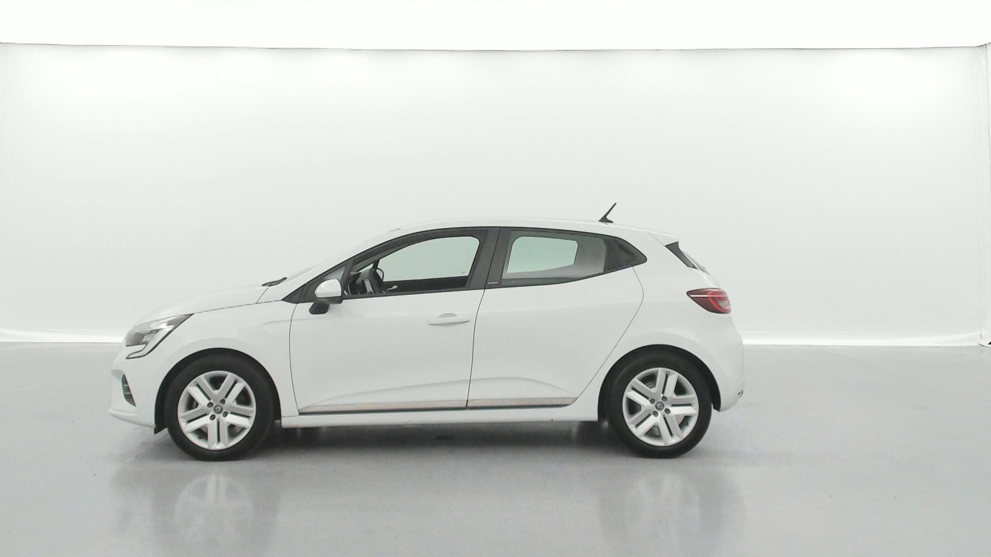 RENAULT CLIO   Zen E-Tech 140