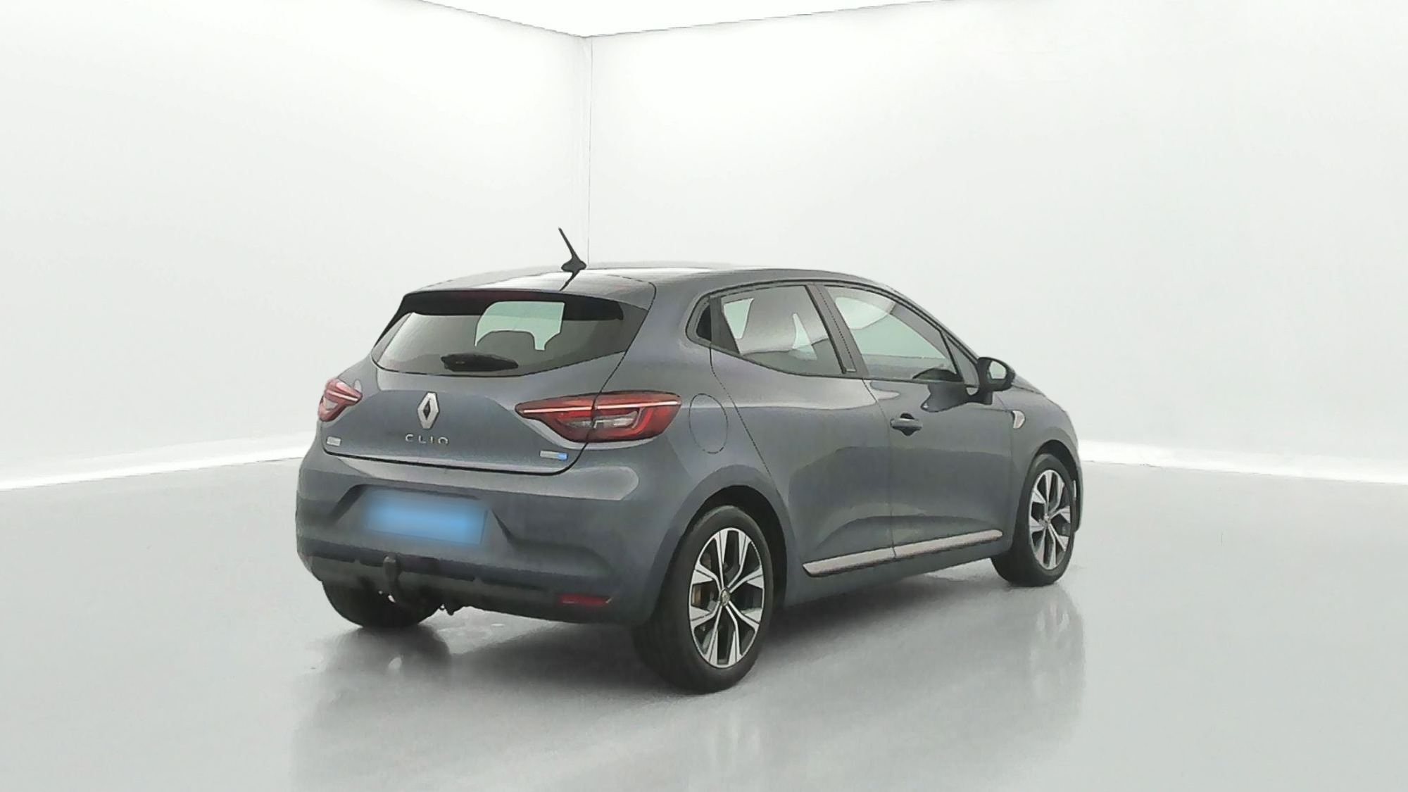 RENAULT CLIO   Limited E-Tech 140