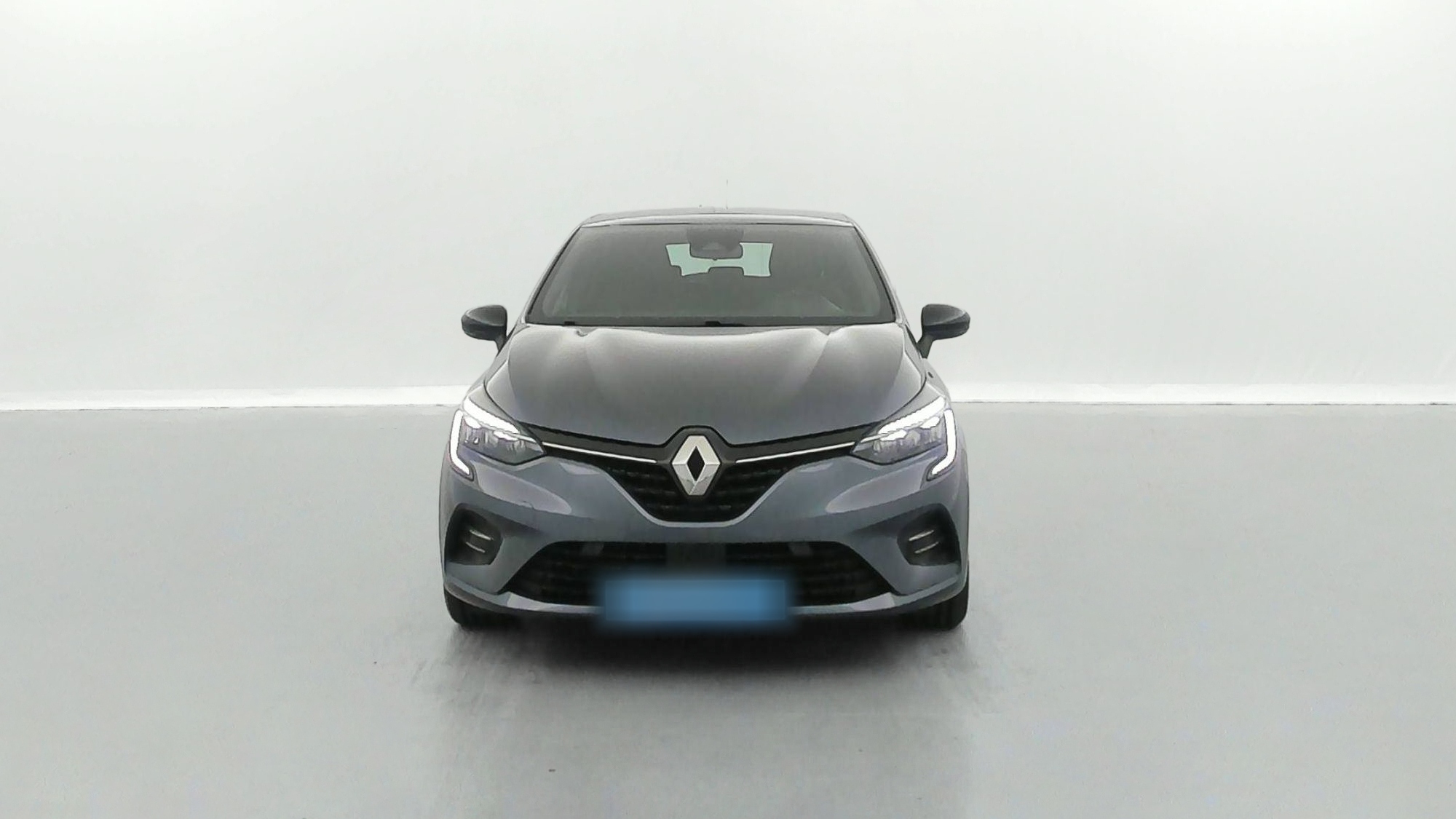 RENAULT CLIO   Limited E-Tech 140